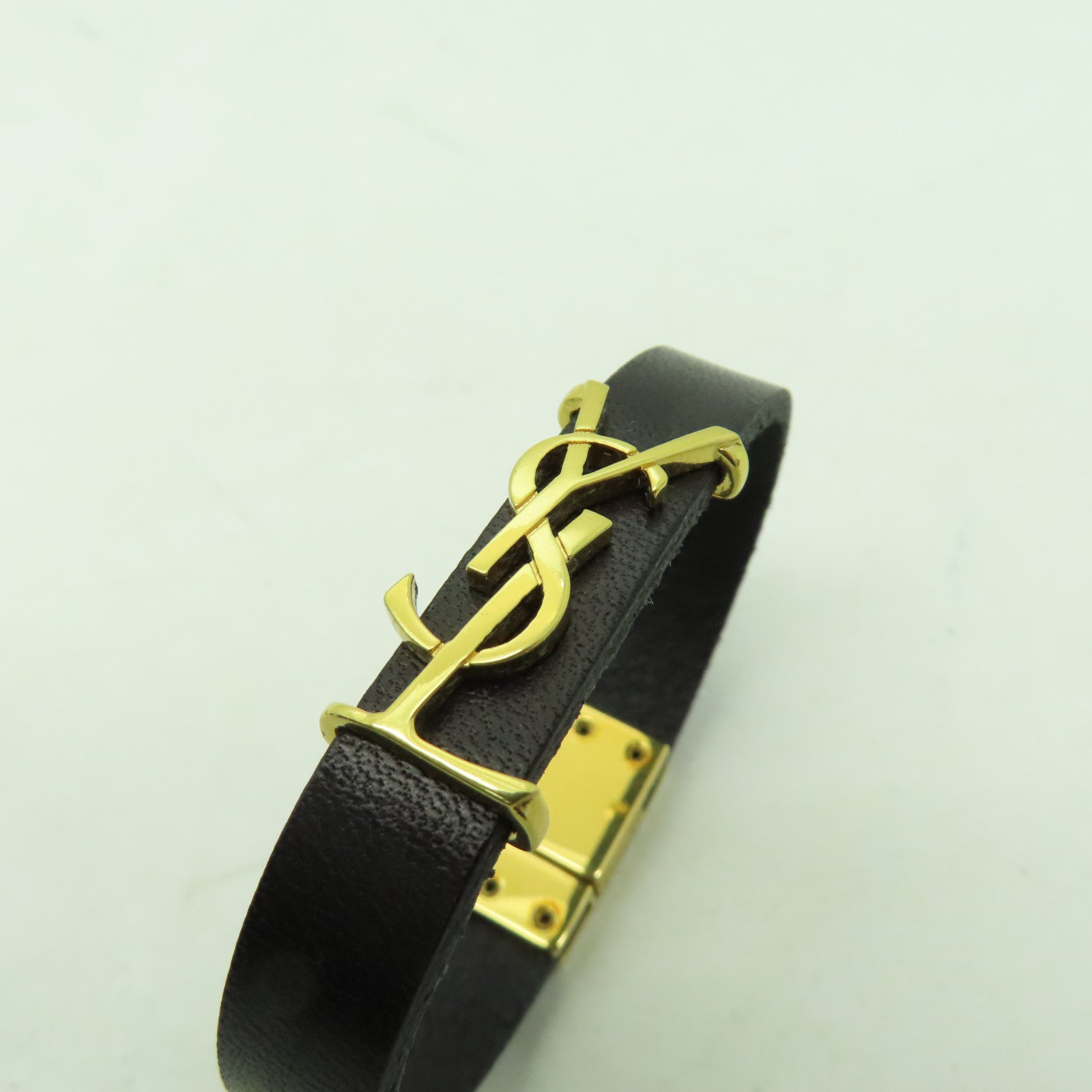 SAINT LAURENT 牛皮皮革Bracelet金扣手帶黑色