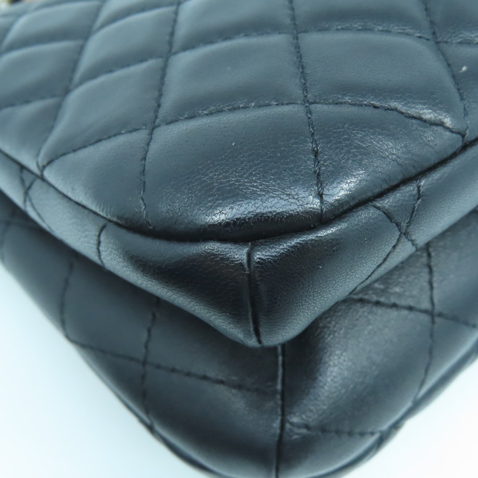 CHANEL Rhombus Sheepskin Leather Chain Shoulder Gold Buckle Handle Shoulder Back Dual-purpose Bag Black