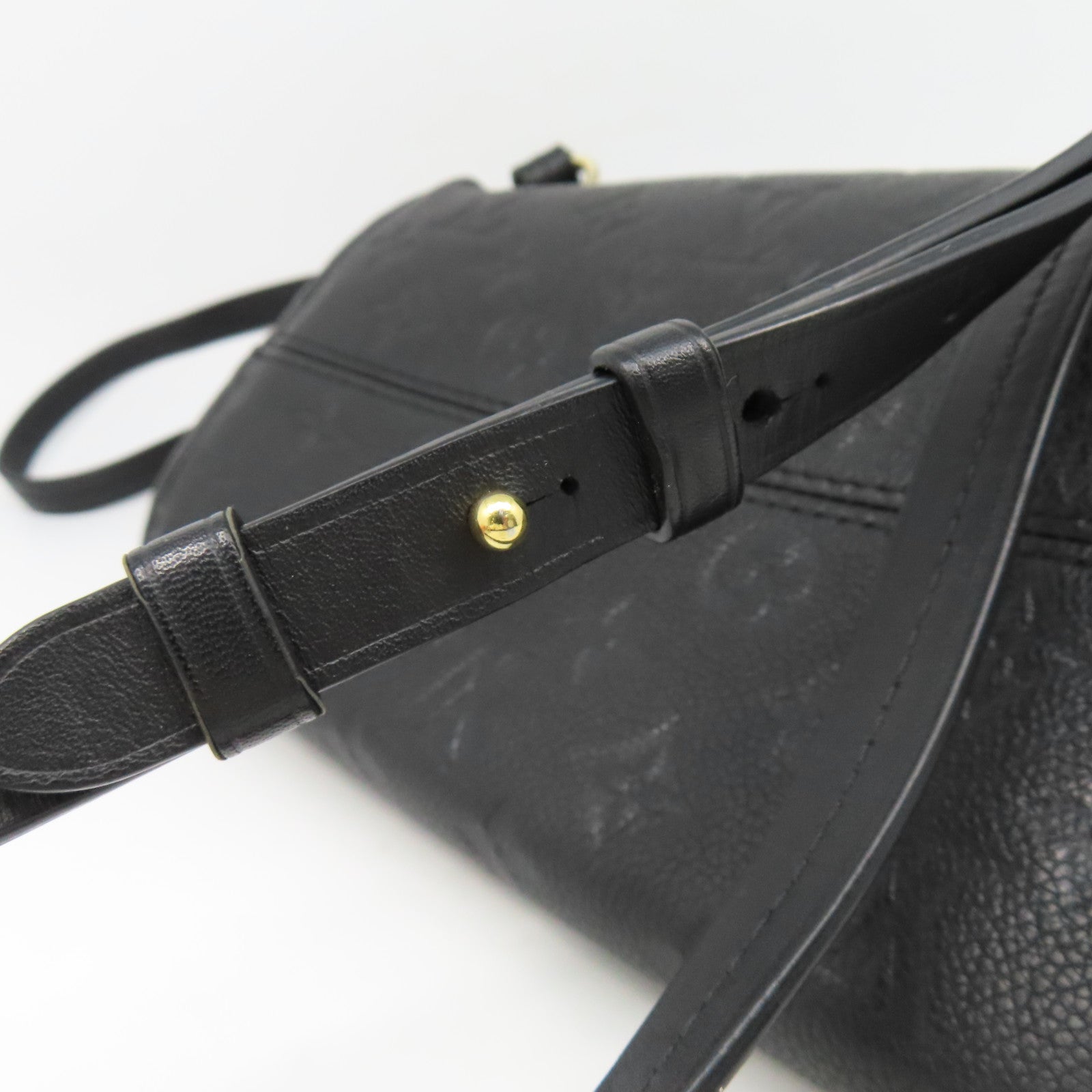 LOUIS VUITTON Monogram Empreinte Montsouris Backpack金扣背包黑色