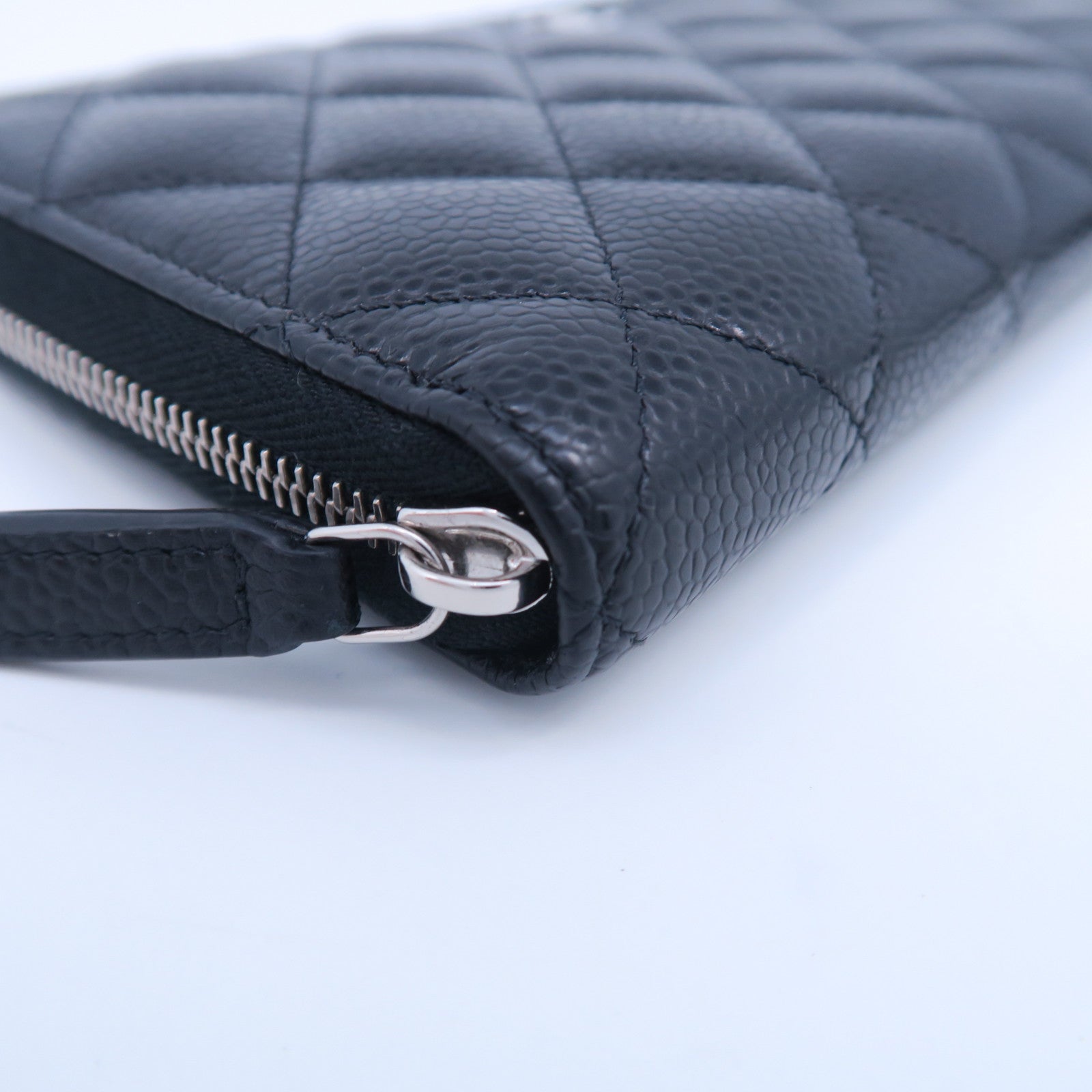 CHANEL 菱格Caviar皮革Zipper Long Wallet銀扣長錢包黑色