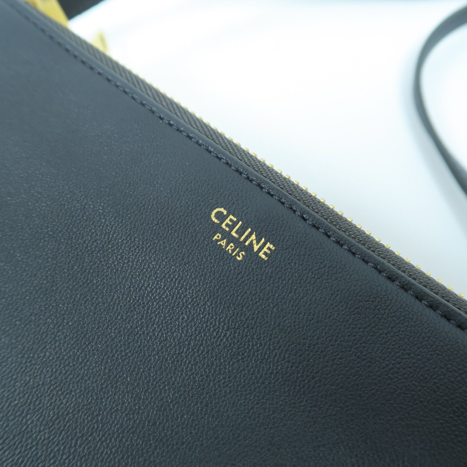 CELINE 羊皮皮革Trio Bag金扣肩背袋灰色