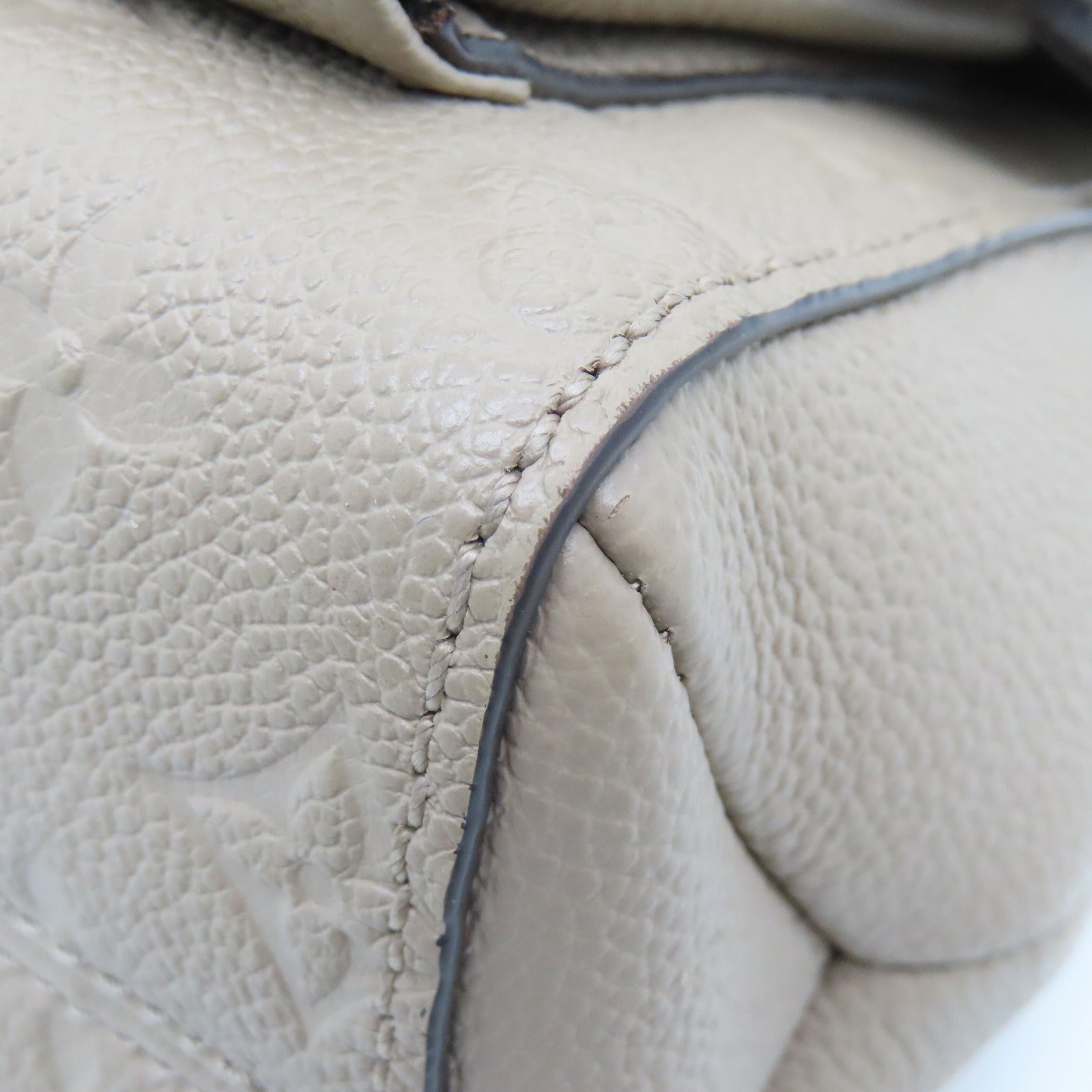 LOUIS VUITTON Monogram Empreinte Vavin PM金扣肩背袋米色