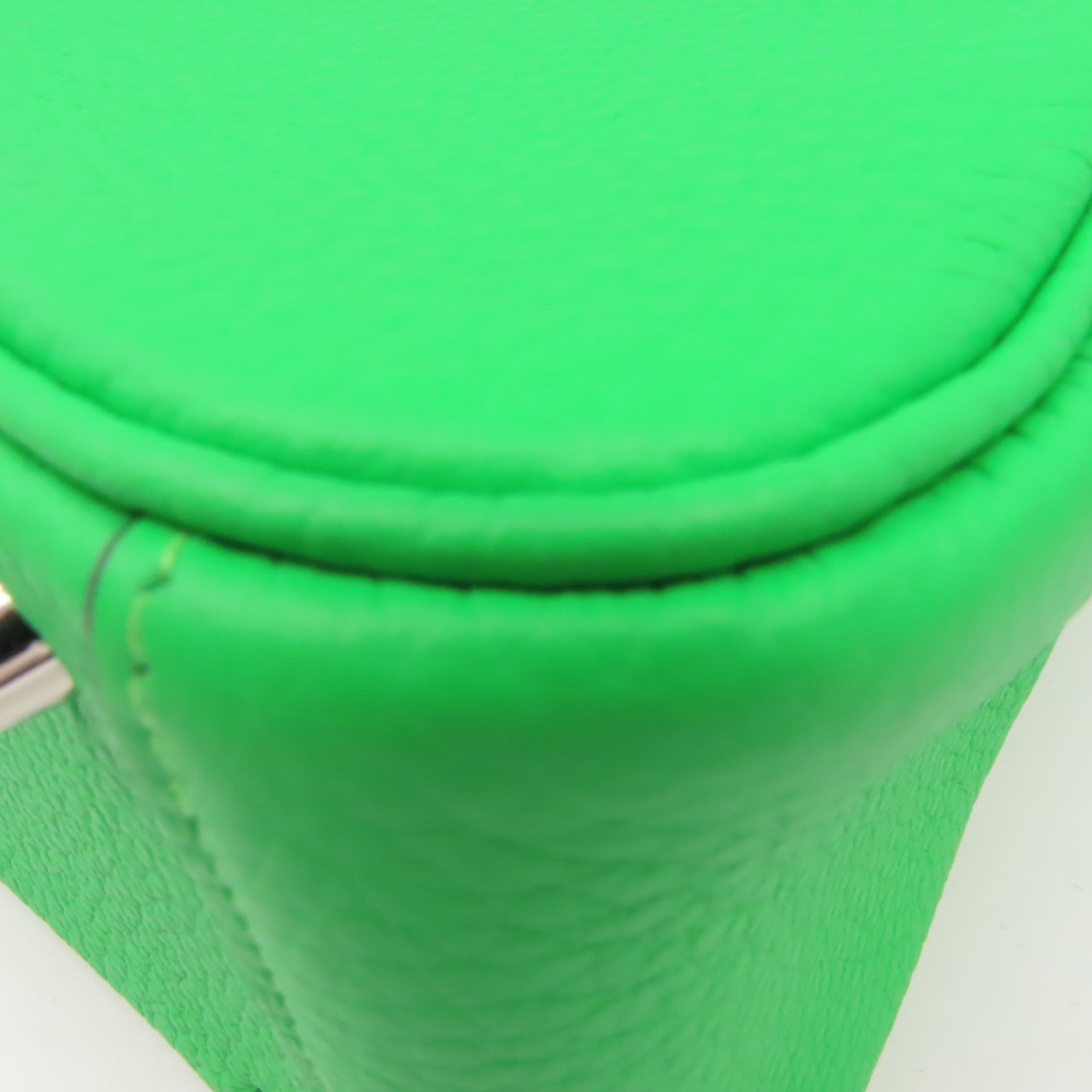 HERMES Clemence皮革Mini Lindy Shoulder Bag銀扣肩背袋Vert Comics/漫畫綠色
