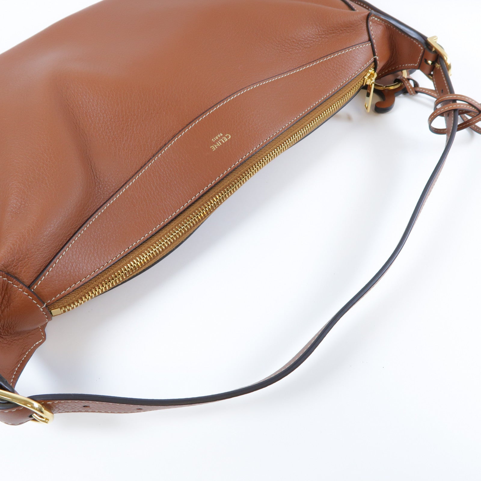 CELINE 牛皮皮革Romy金扣肩背袋啡色