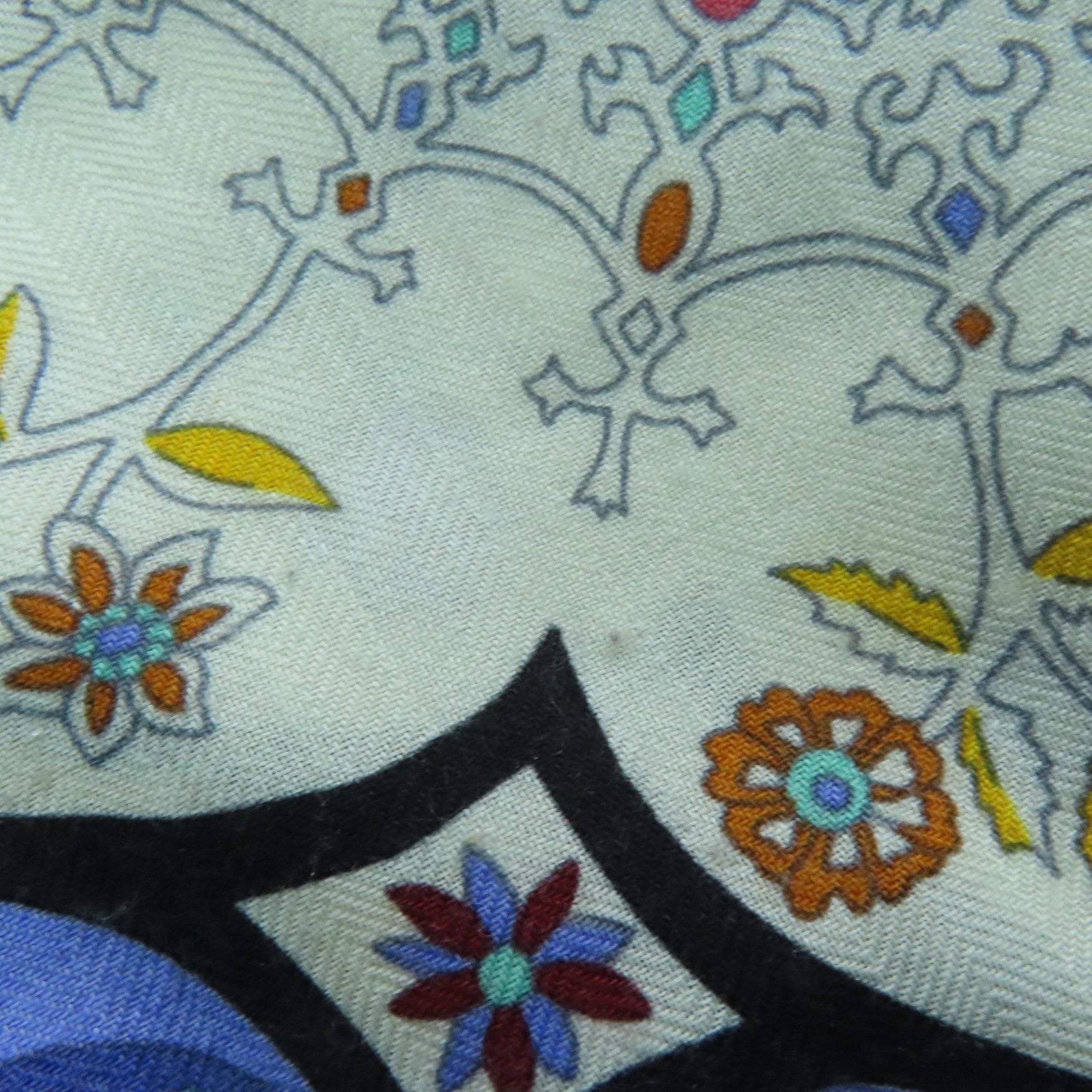 HERMES Cashmere/Silk Scarf 140丝巾彩色