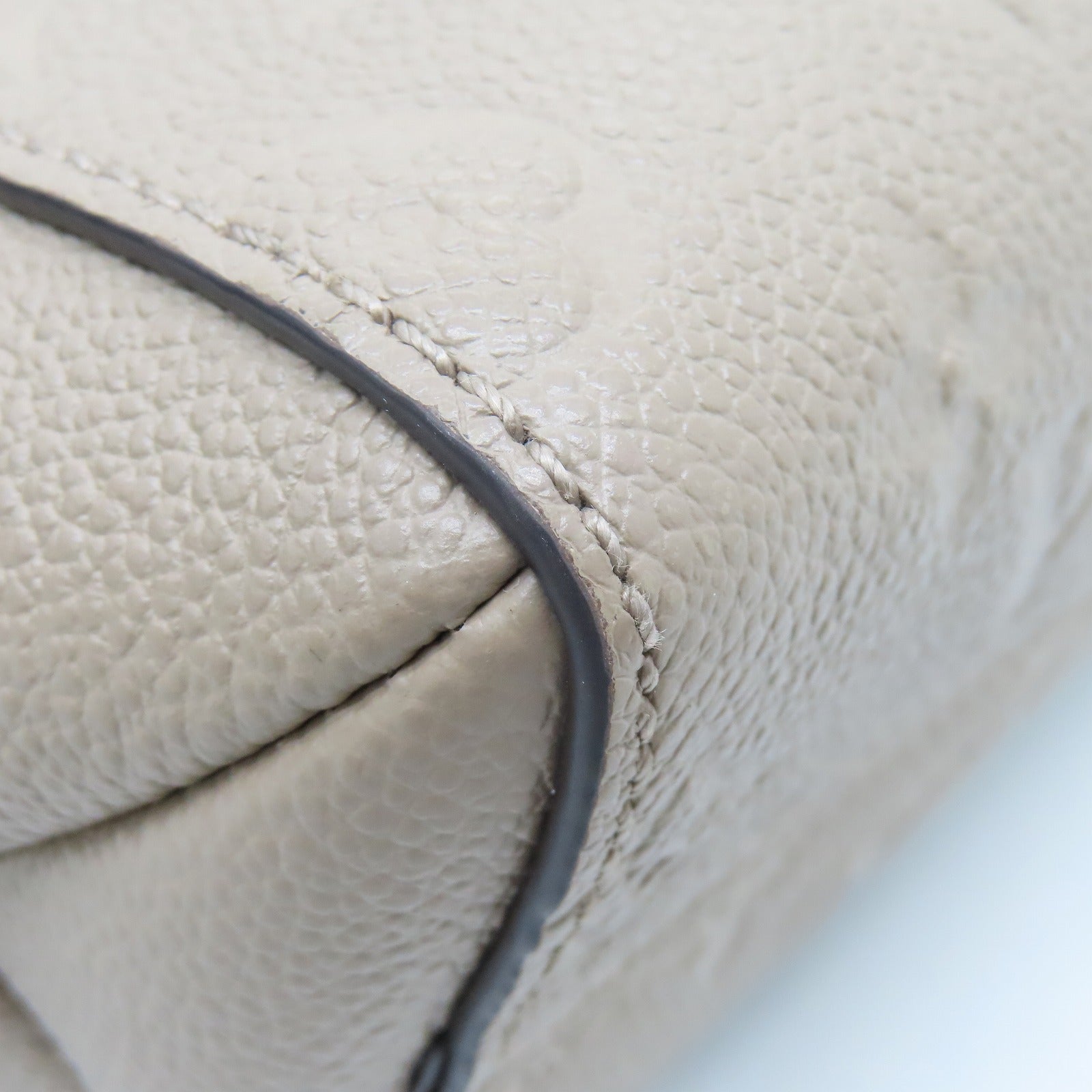 LOUIS VUITTON Monogram Empreinte Vavin PM金扣肩背袋米色