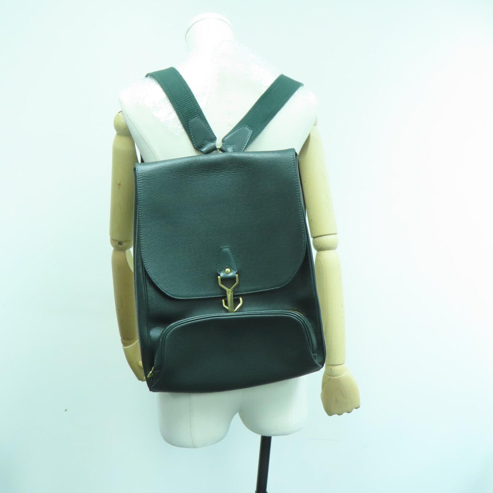 LOUIS VUITTON Tiga Classiar Backpack金扣背包绿色