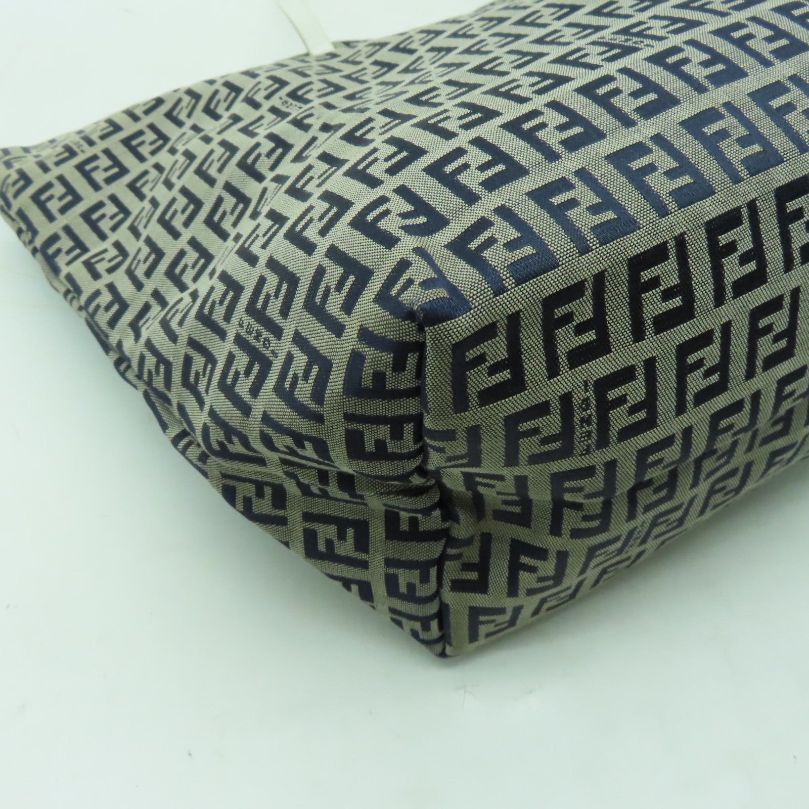 FENDI 帆布Tote Bag銀扣肩背袋啡色