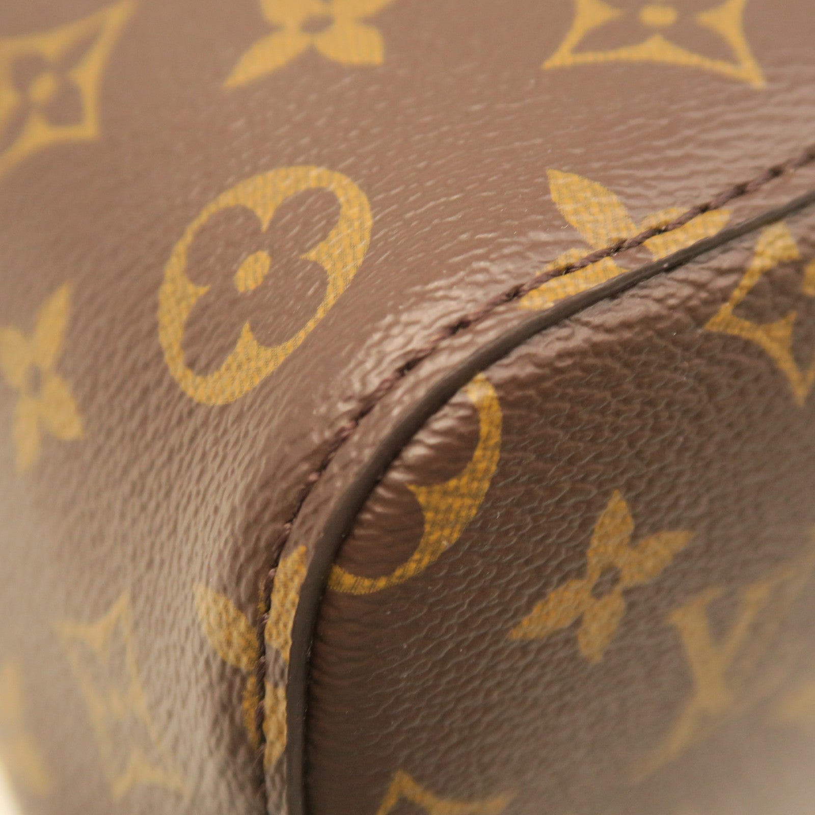 LOUIS VUITTON Monogram Neo Noe MM Gold Buckle Shoulder Bag Brown/Pink