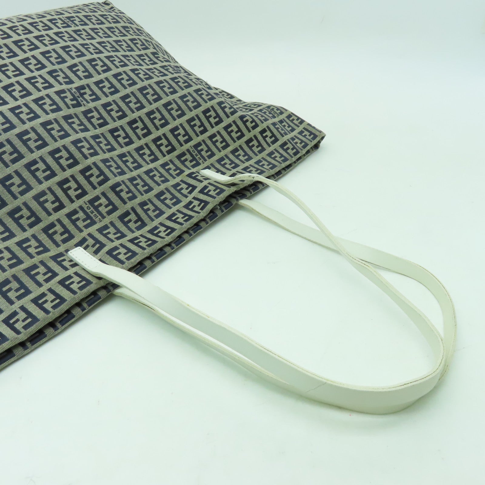 FENDI 帆布Tote Bag銀扣肩背袋啡色
