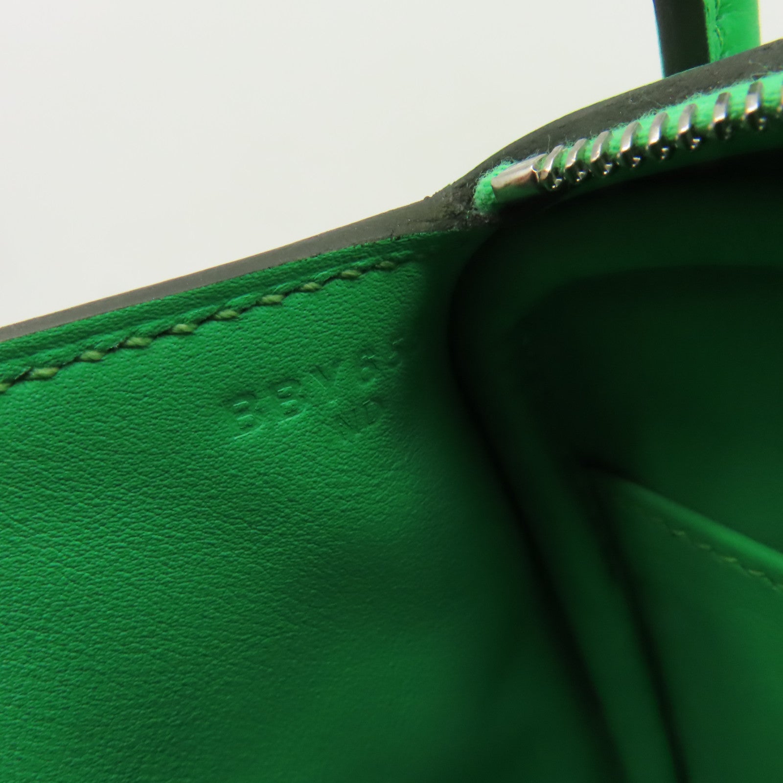 HERMES Clemence皮革Mini Lindy Shoulder Bag銀扣肩背袋Vert Comics/漫畫綠色