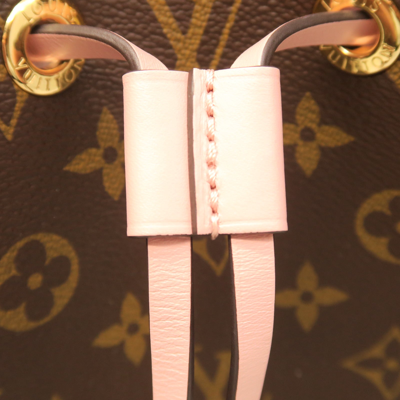 LOUIS VUITTON Monogram Neo Noe MM Gold Buckle Shoulder Bag Brown/Pink