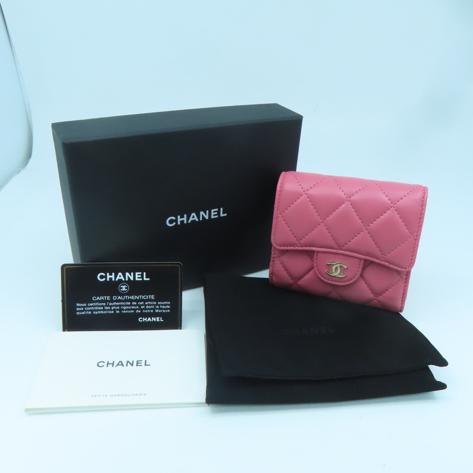 CHANEL 菱格羊皮皮革Wallet金扣钱包粉红色