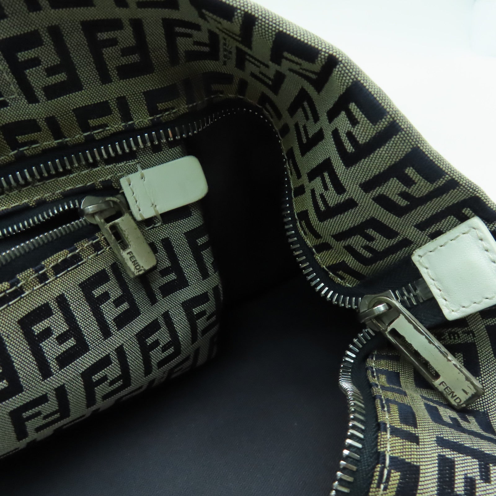 FENDI 帆布Tote Bag銀扣肩背袋啡色