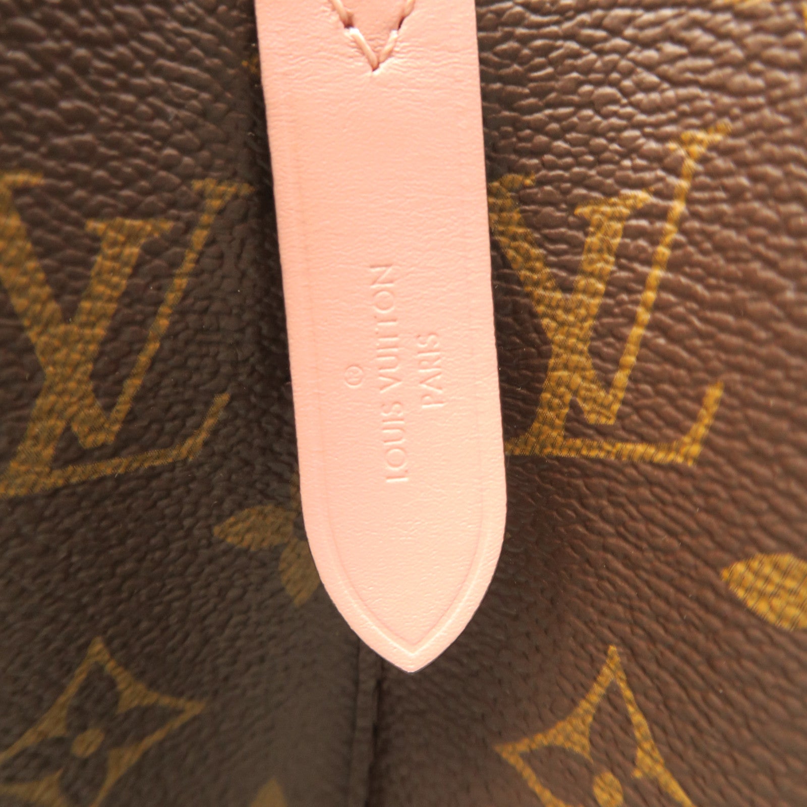 LOUIS VUITTON Monogram Neo Noe MM Gold Buckle Shoulder Bag Brown/Pink