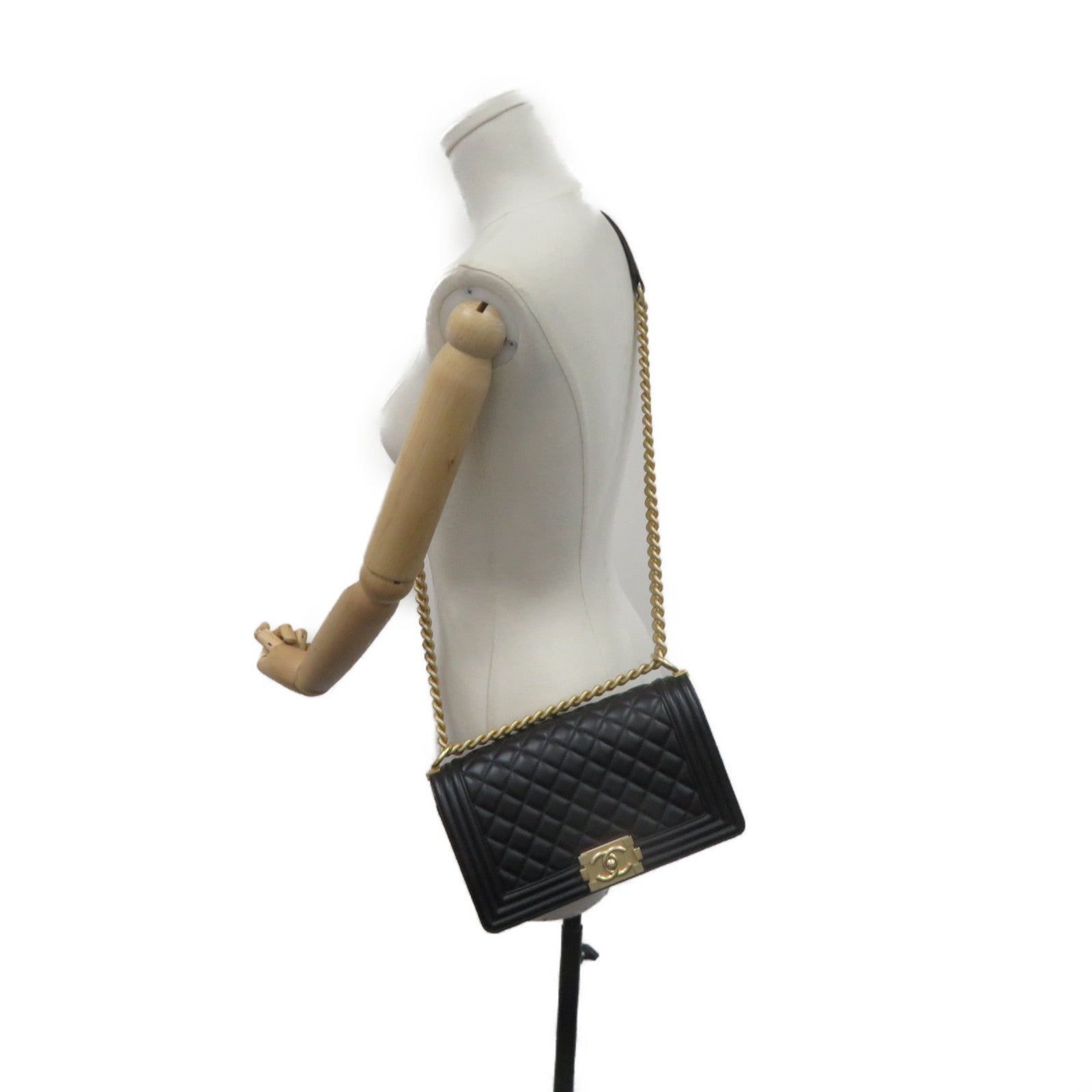 CHANEL Rhombus Sheepskin Leather Boy 25 2Way Shoulder Bag Gold Buckle Chain Belt Shoulder Bag Black