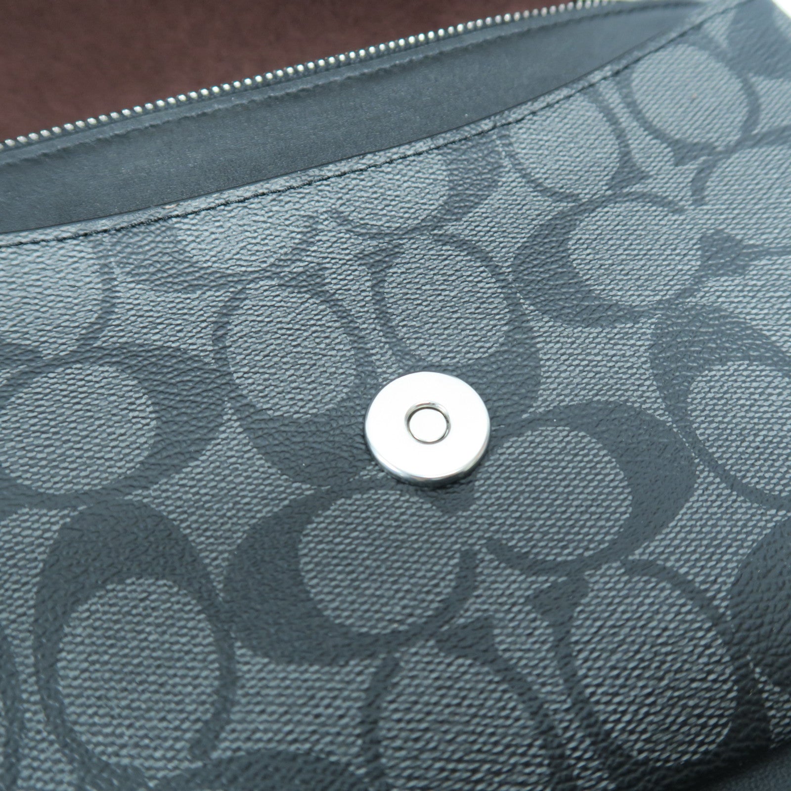 COACH 牛皮皮革Shoulder Bag銀扣肩背袋黑色/灰色