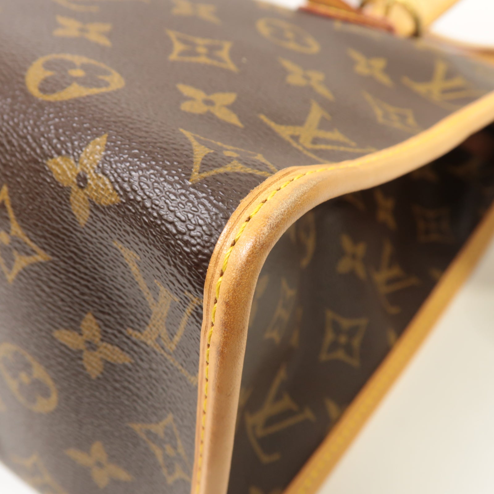 LOUIS VUITTON Monogram Popincourt Haut金扣肩背袋啡色