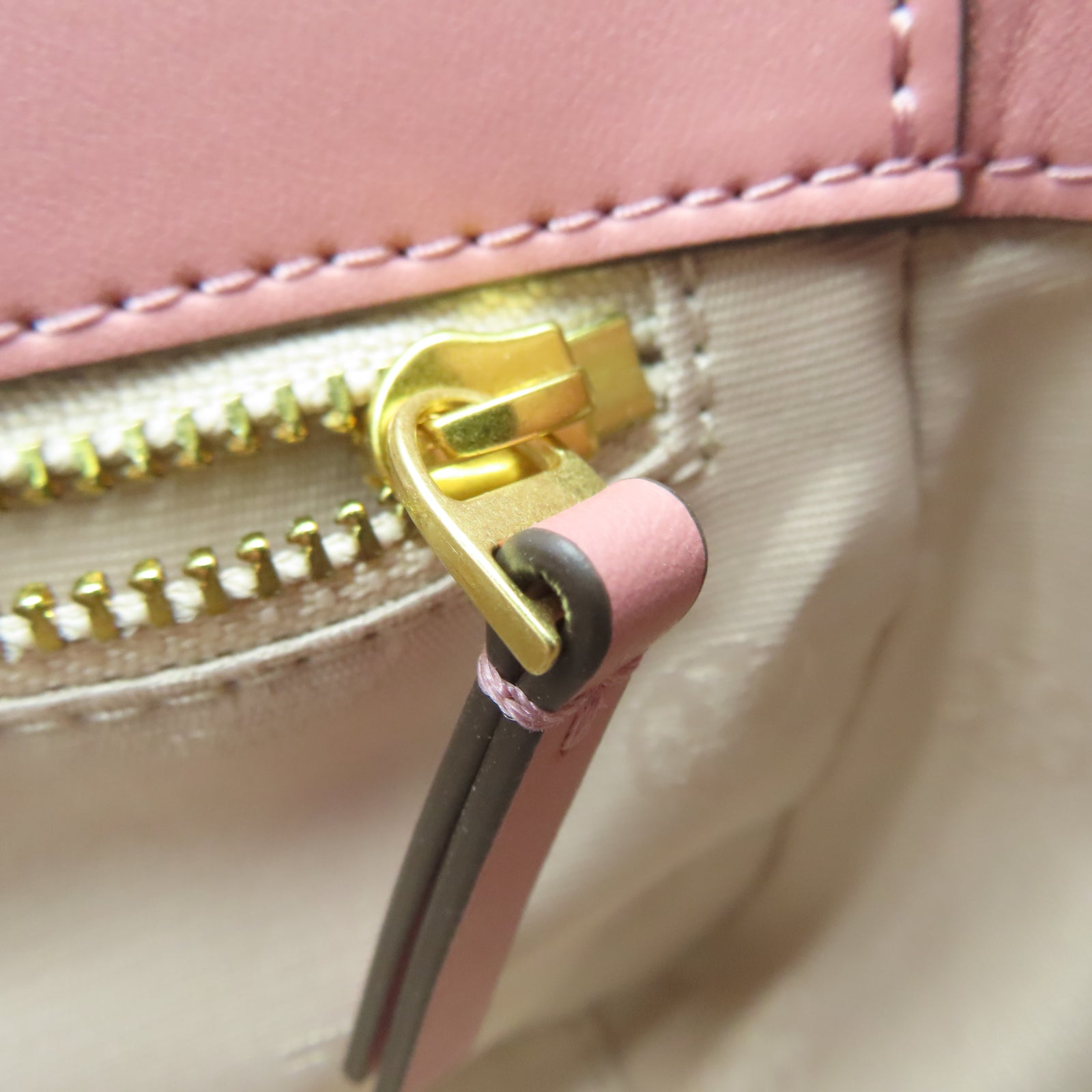 Tory Burch 牛皮皮革Shoulder Bag金扣鏈帶肩背袋粉紅色
