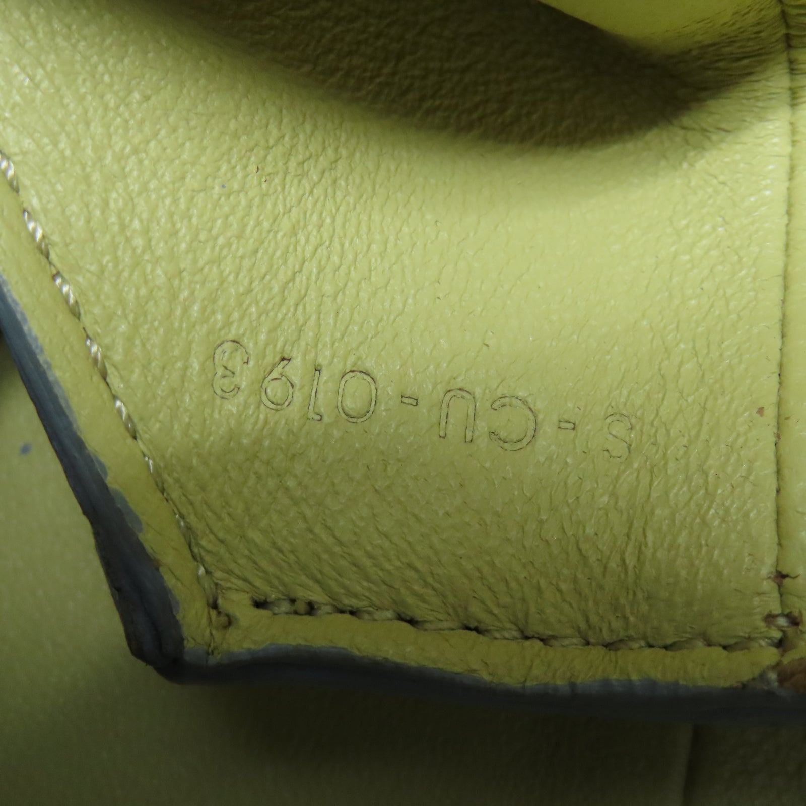 CELINE 牛皮皮革All Soft Bag銀扣肩背袋淺藍色/黑色