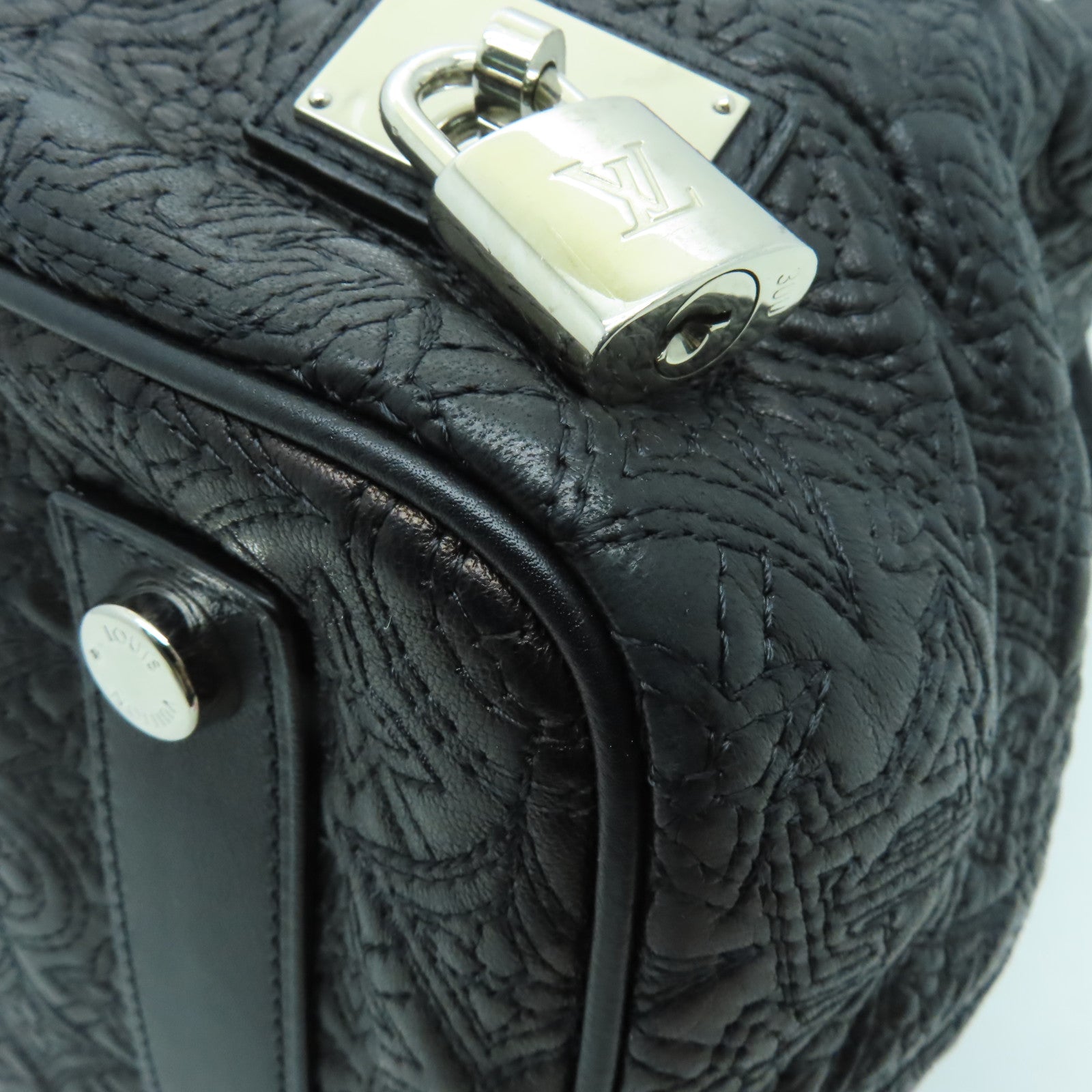 LOUIS VUITTON Lilia皮革Antheia銀扣手挽袋黑色
