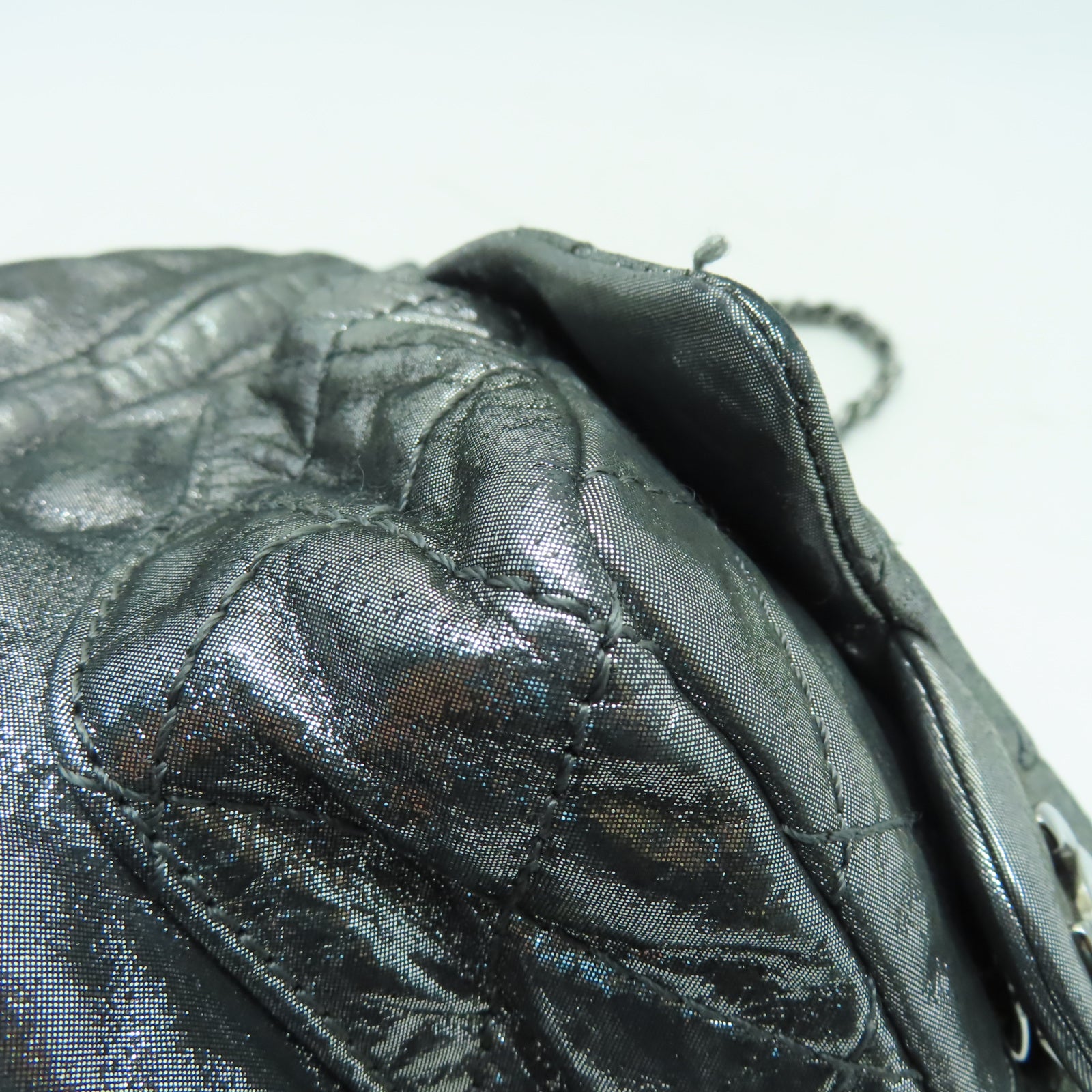 CHANEL 菱格塗層帆布Rucksack銀扣鏈帶背包銀色