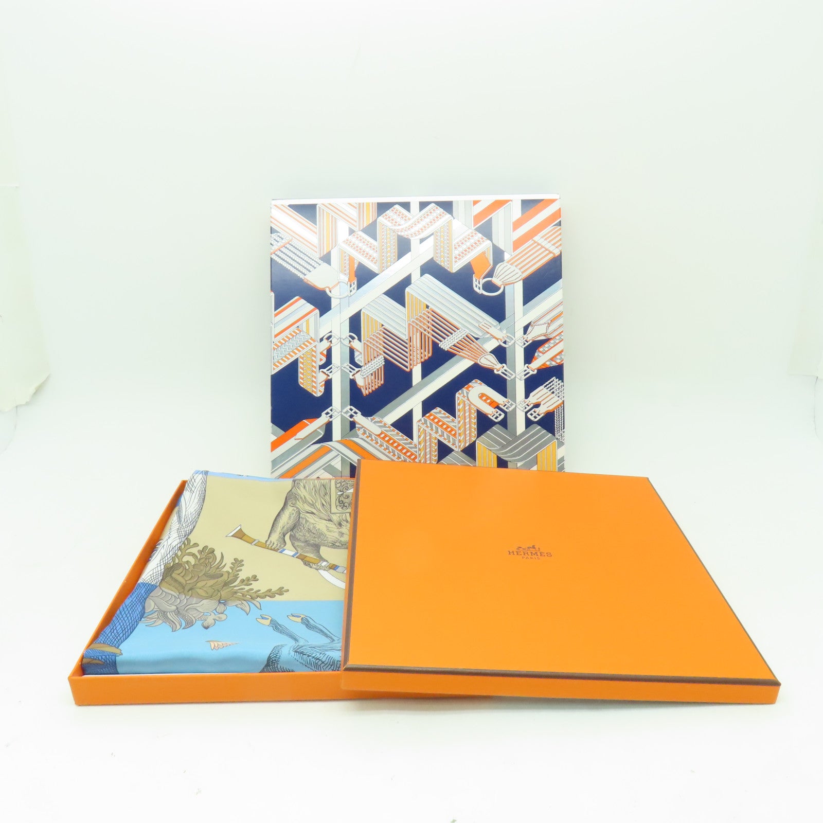 HERMES 絲質Scarf絲巾藍色/米色/彩色