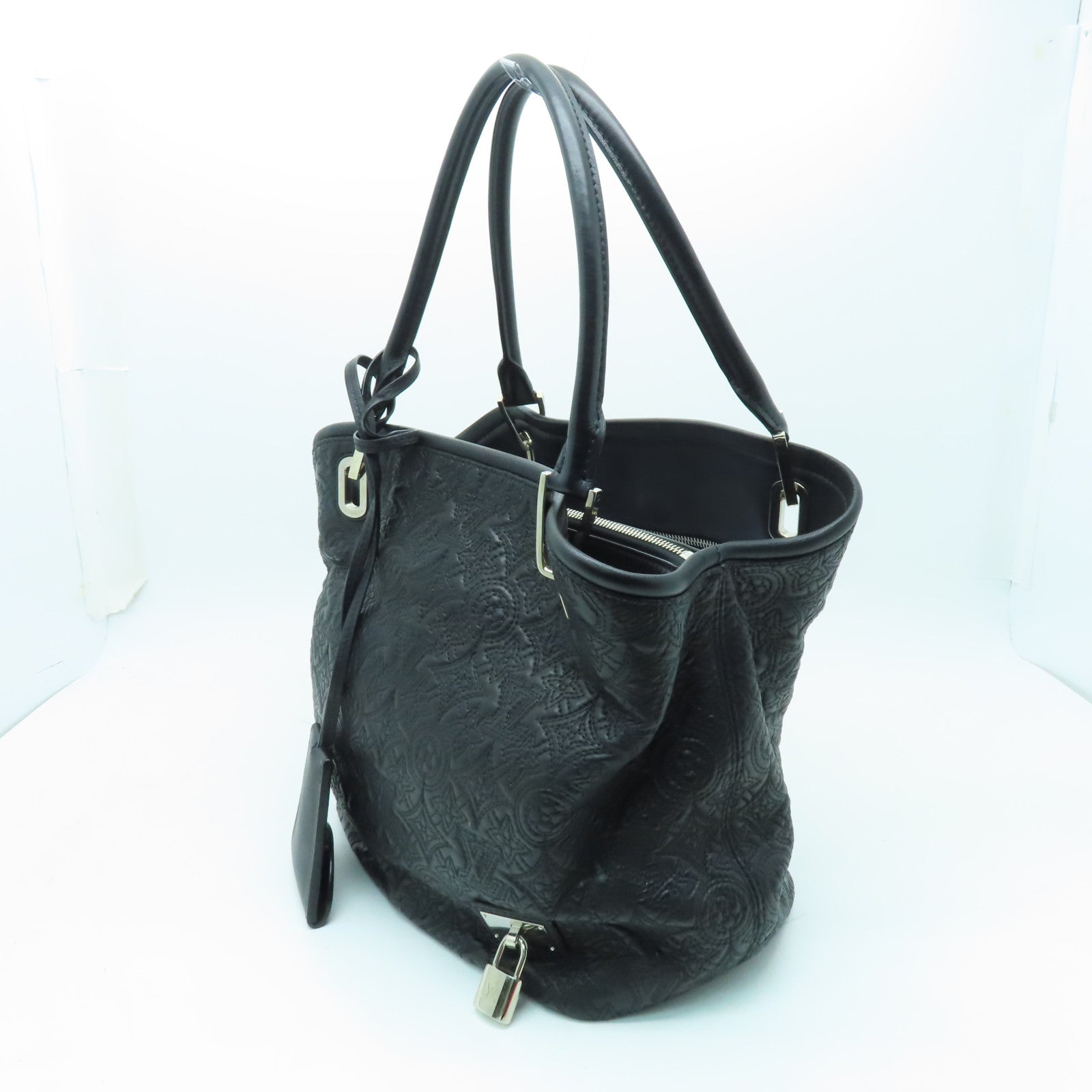 LOUIS VUITTON Lilia皮革Antheia銀扣手挽袋黑色