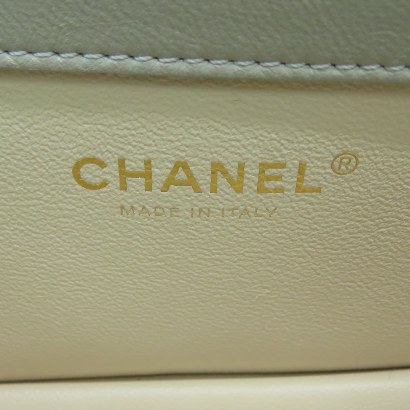 CHANEL 菱格牛皮皮革Chain Shoulder金扣鏈帶肩背袋灰色