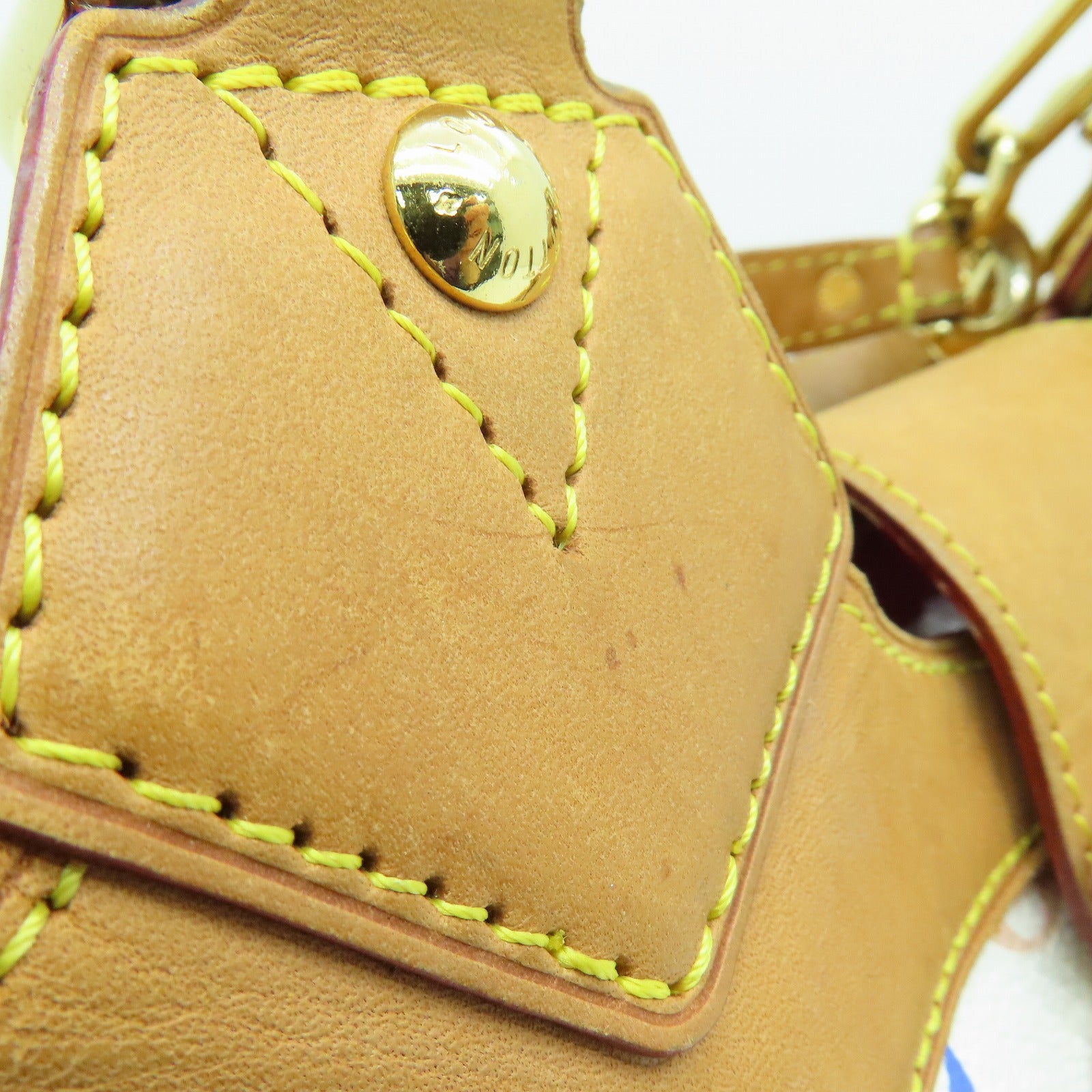 LOUIS VUITTON Monogram Multicolore Ursula金扣肩背袋白色彩色