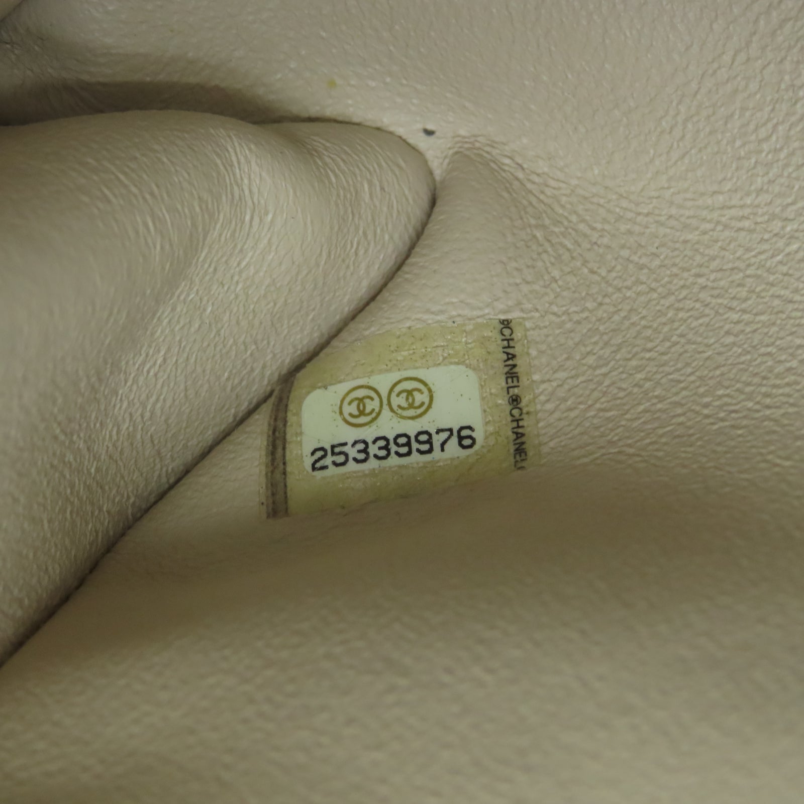 CHANEL 菱格牛皮皮革Chain Shoulder金扣鏈帶肩背袋灰色