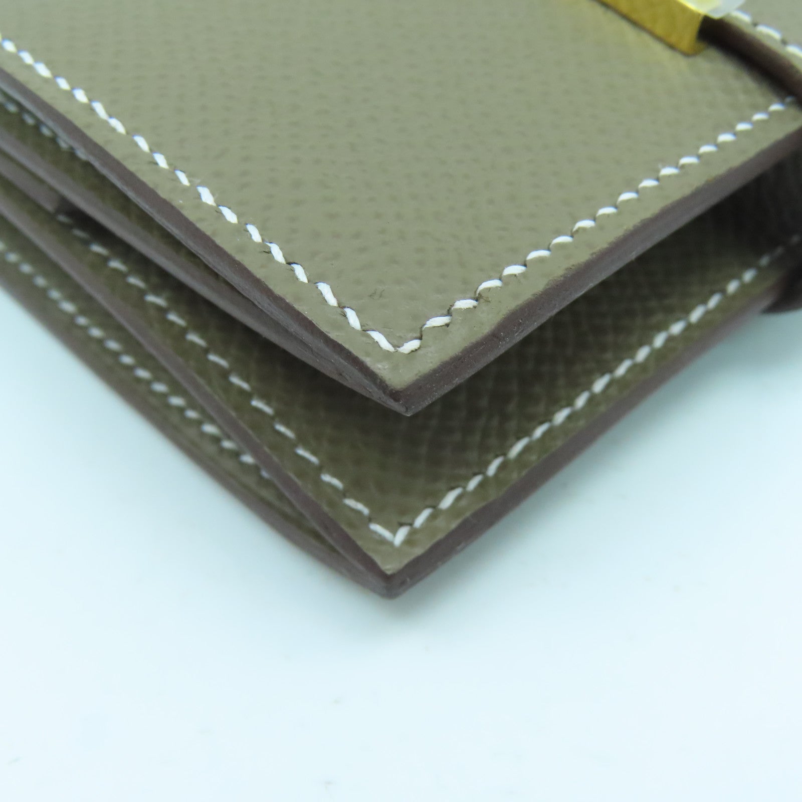 HERMES Epsom Leather Bearn Card Case Gold Buckle Card Holder Elephant Gray