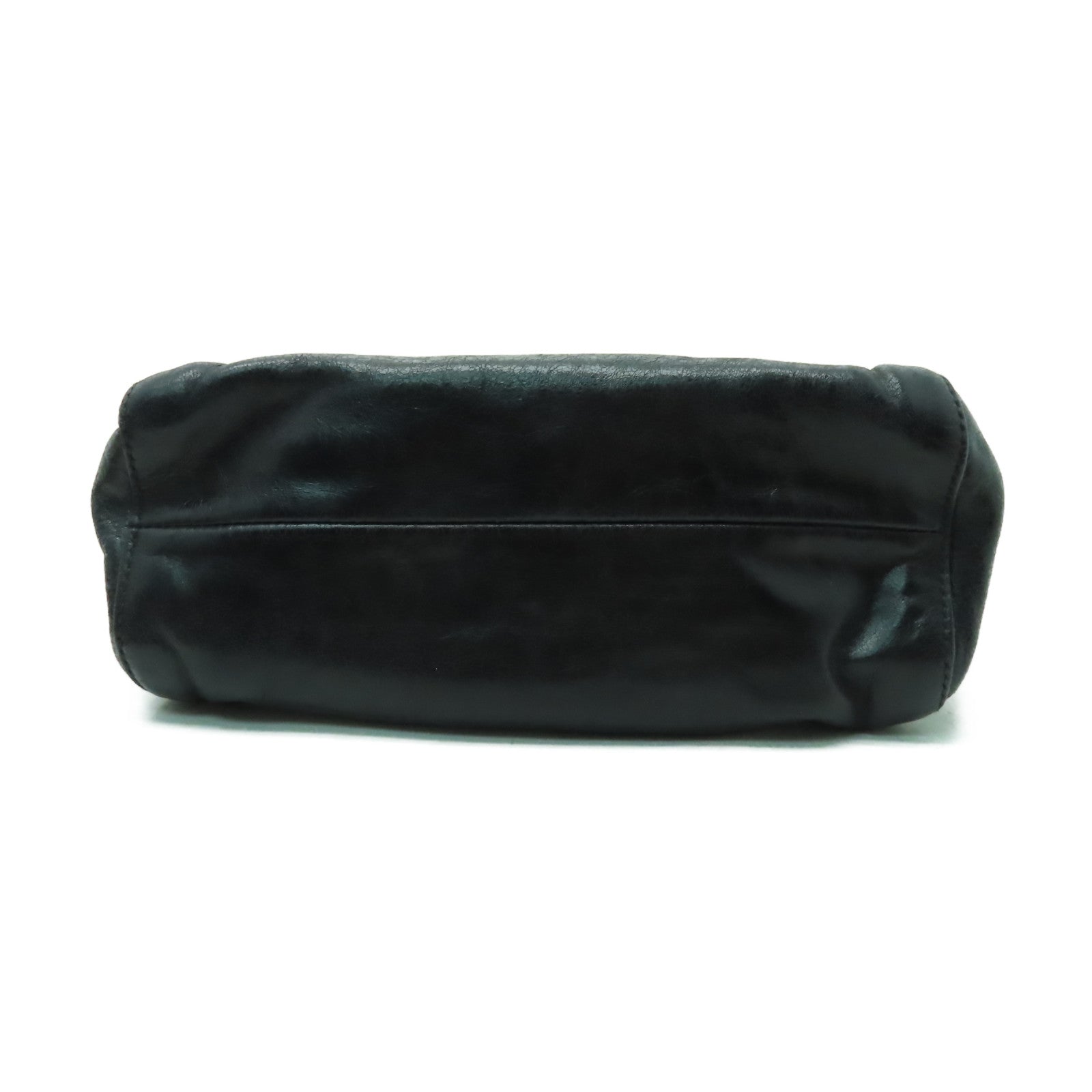Miu Miu 牛皮皮革Shoulder Bag金扣肩背袋黑色