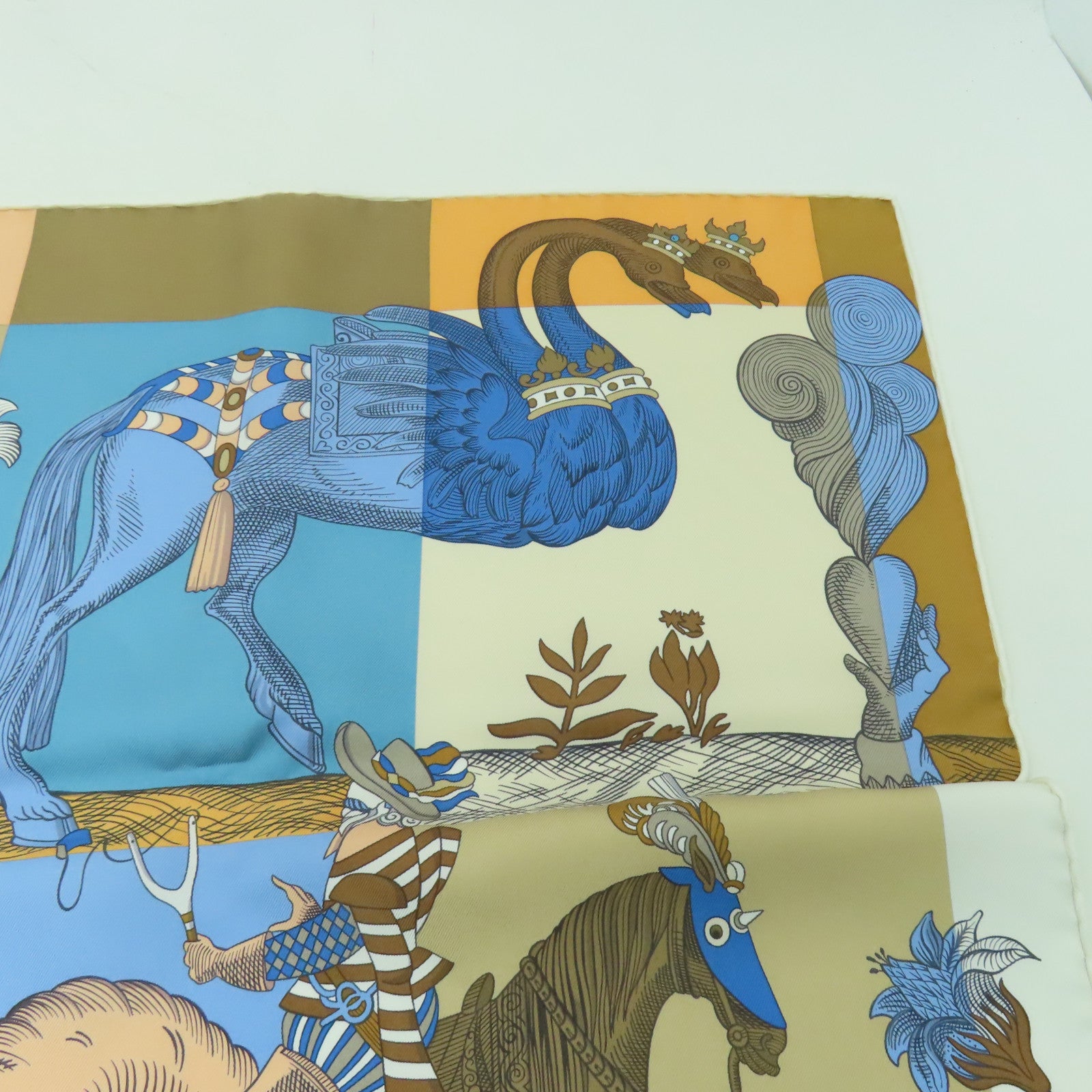HERMES 絲質Scarf絲巾藍色/米色/彩色