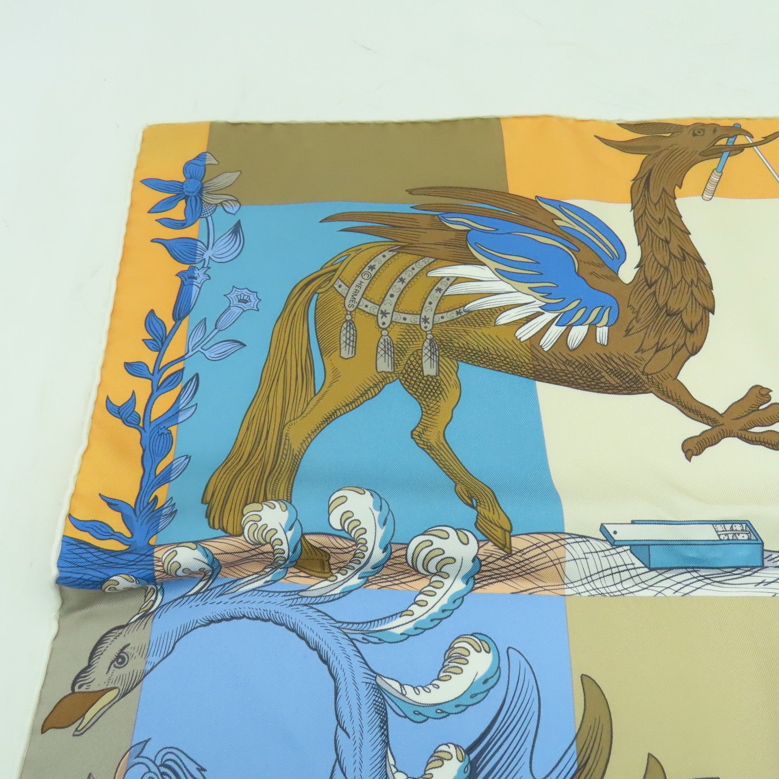 HERMES 絲質Scarf絲巾藍色/米色/彩色