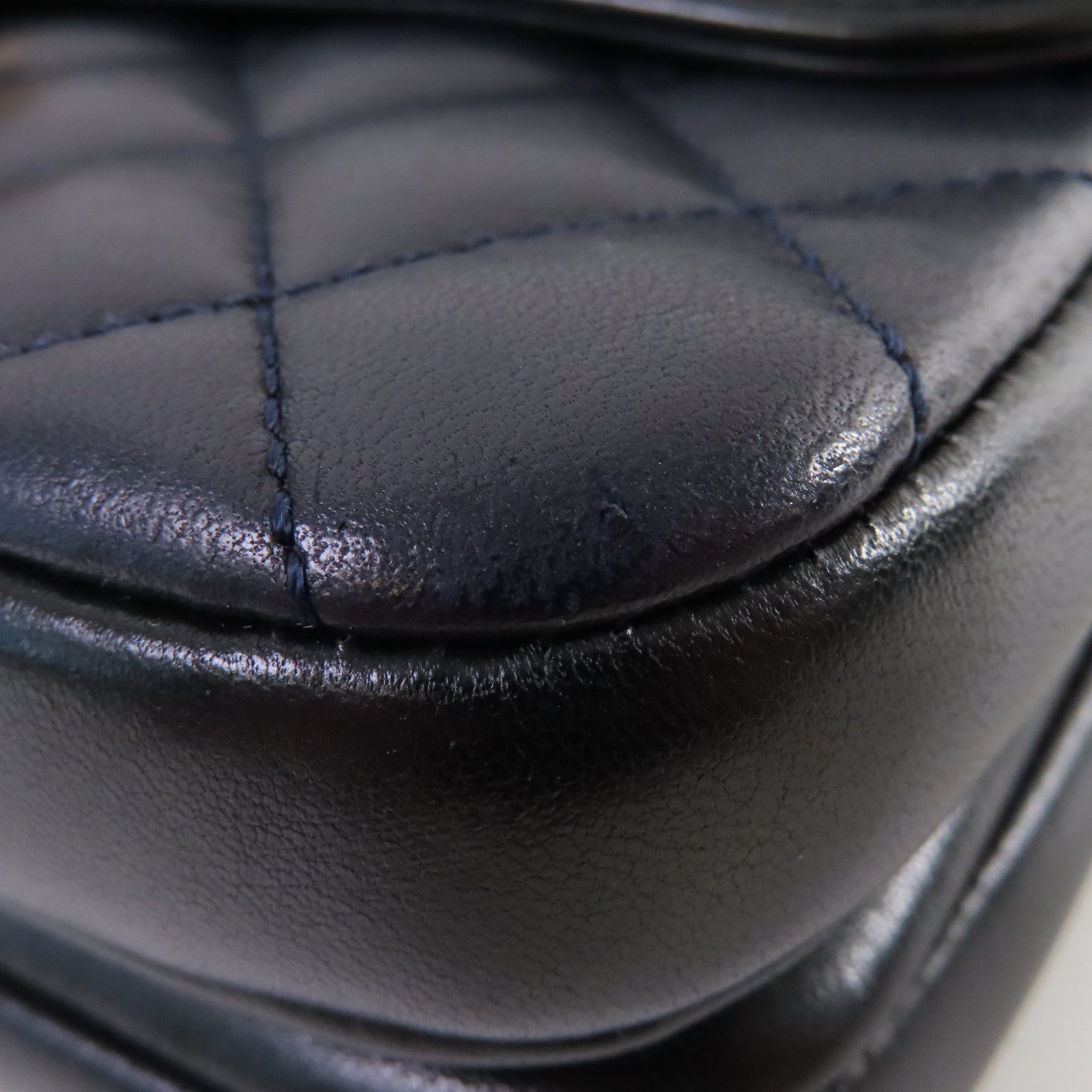 CHANEL 菱格羊皮皮革Chain Shoulder Bag金扣鏈帶肩背袋黑色