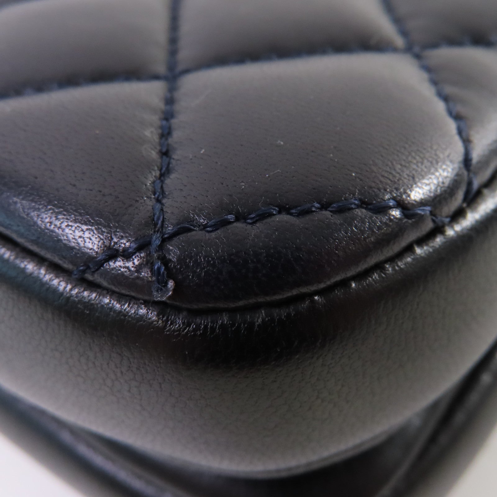 CHANEL 菱格羊皮皮革Chain Shoulder Bag金扣鏈帶肩背袋黑色
