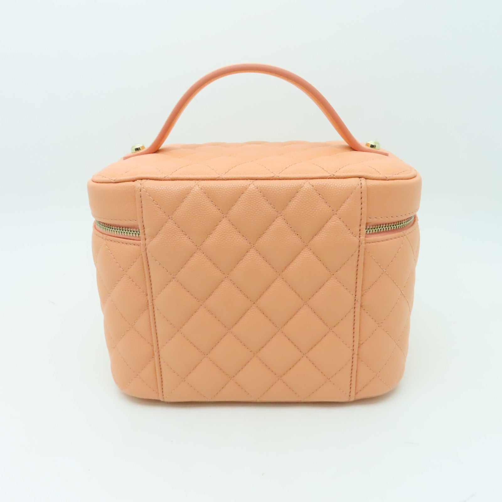 CHANEL 菱格Caviar皮革Classic Vanity Pouch金扣化妝袋淺橙色