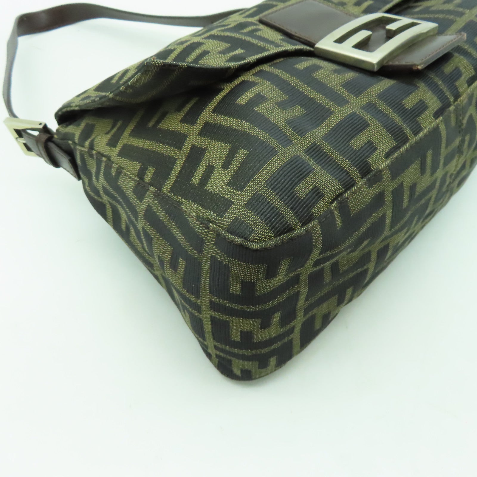 FENDI 帆布Shoulder Bag銀扣肩背袋啡色