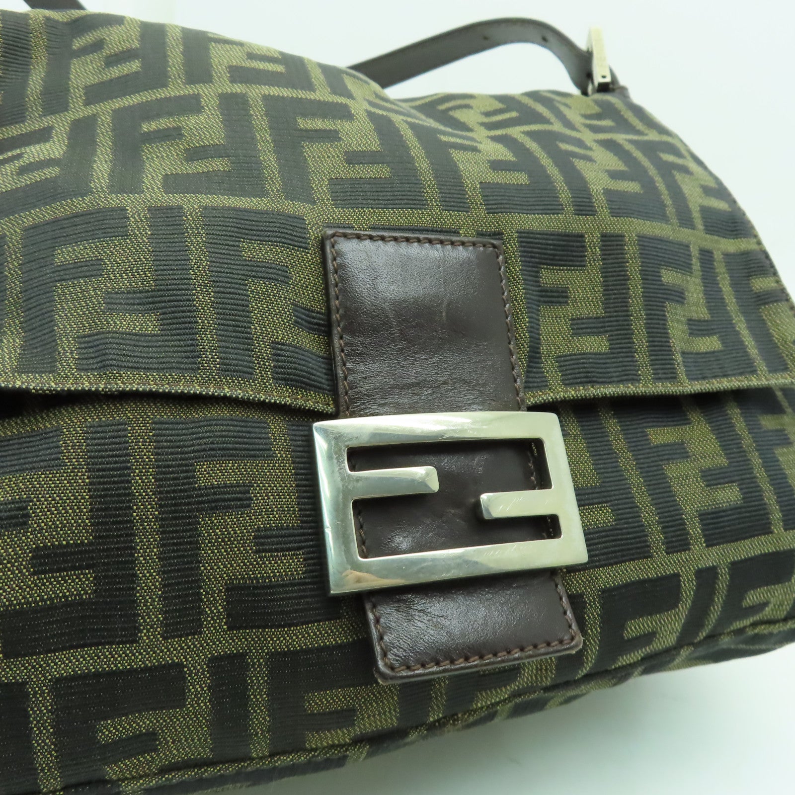 FENDI 帆布Shoulder Bag銀扣肩背袋啡色