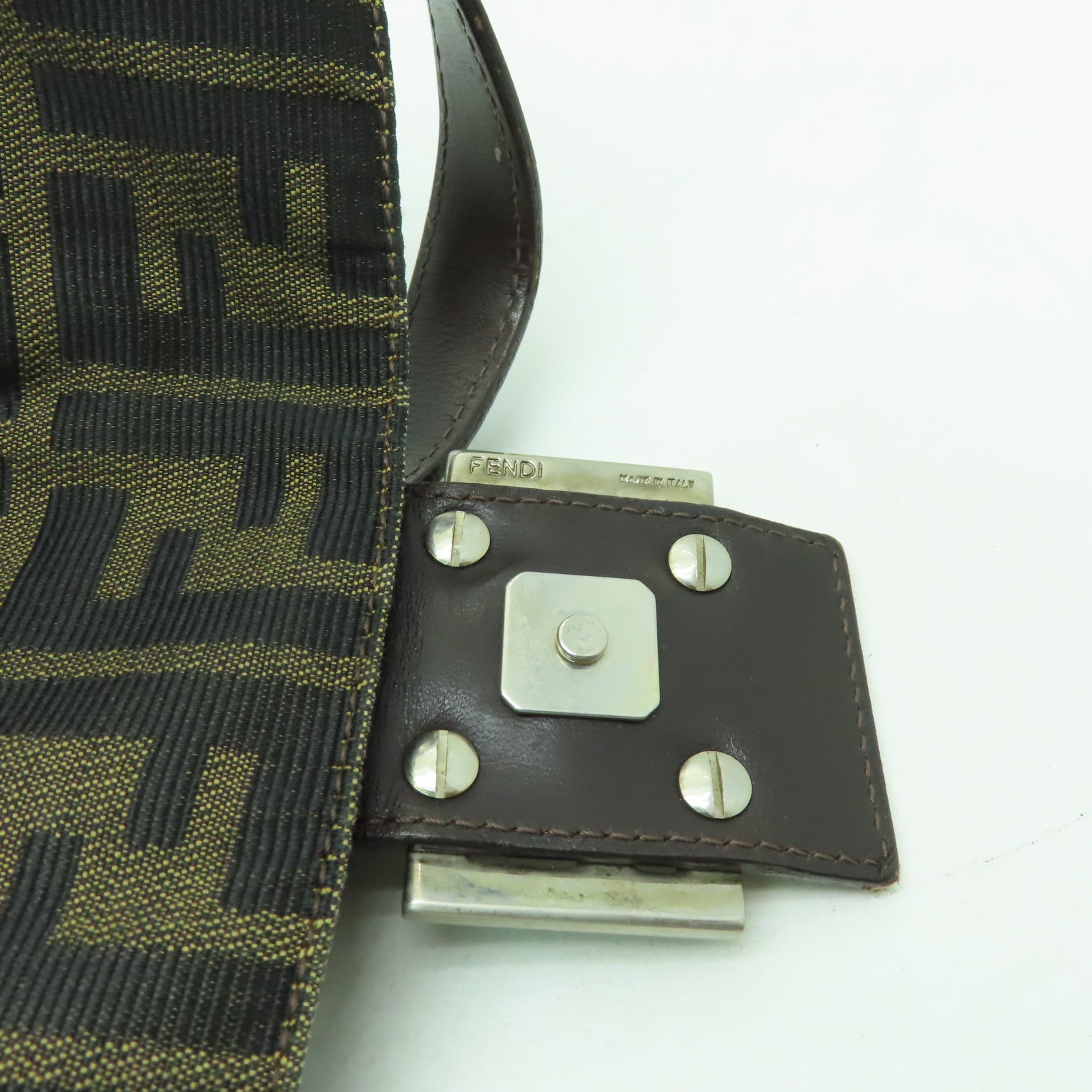 FENDI 帆布Shoulder Bag銀扣肩背袋啡色