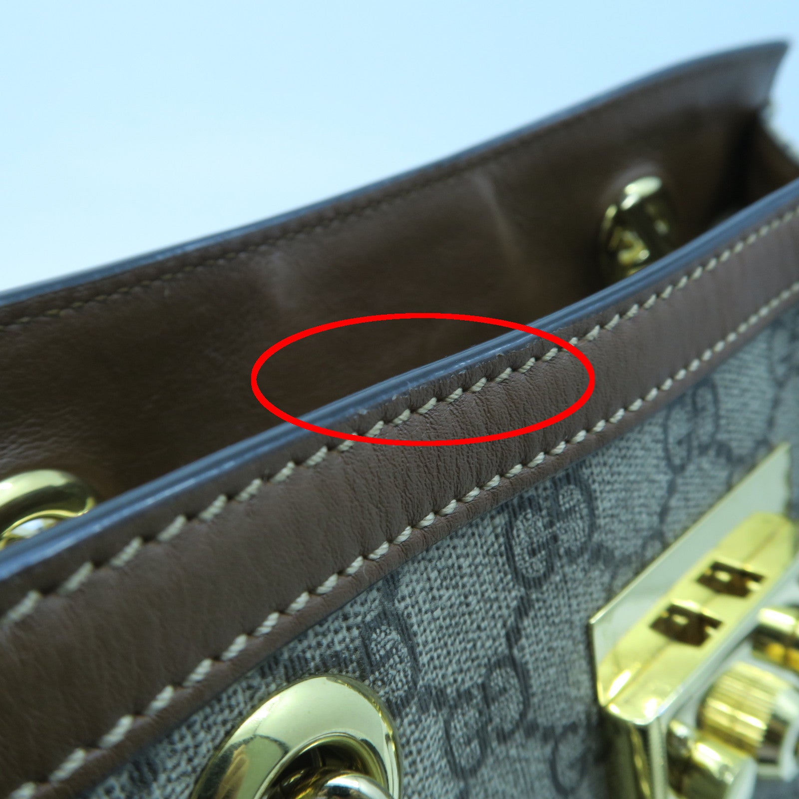 GUCCI 塗層帆布Shoulder Bag金扣肩背袋卡其色