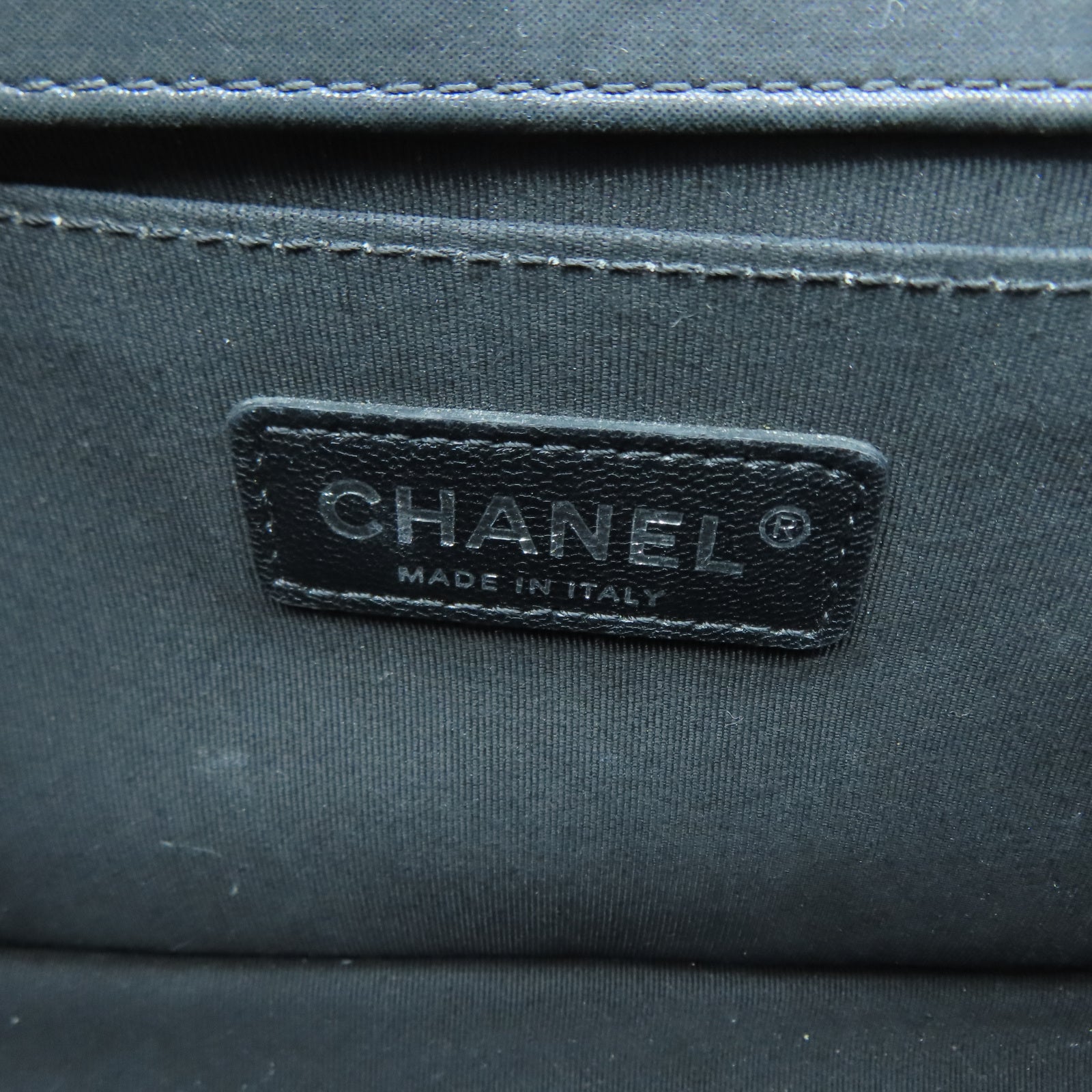 CHANEL 【激減優惠】菱格牛皮皮革Chanel Boy 25銀扣鏈帶肩背袋黑色