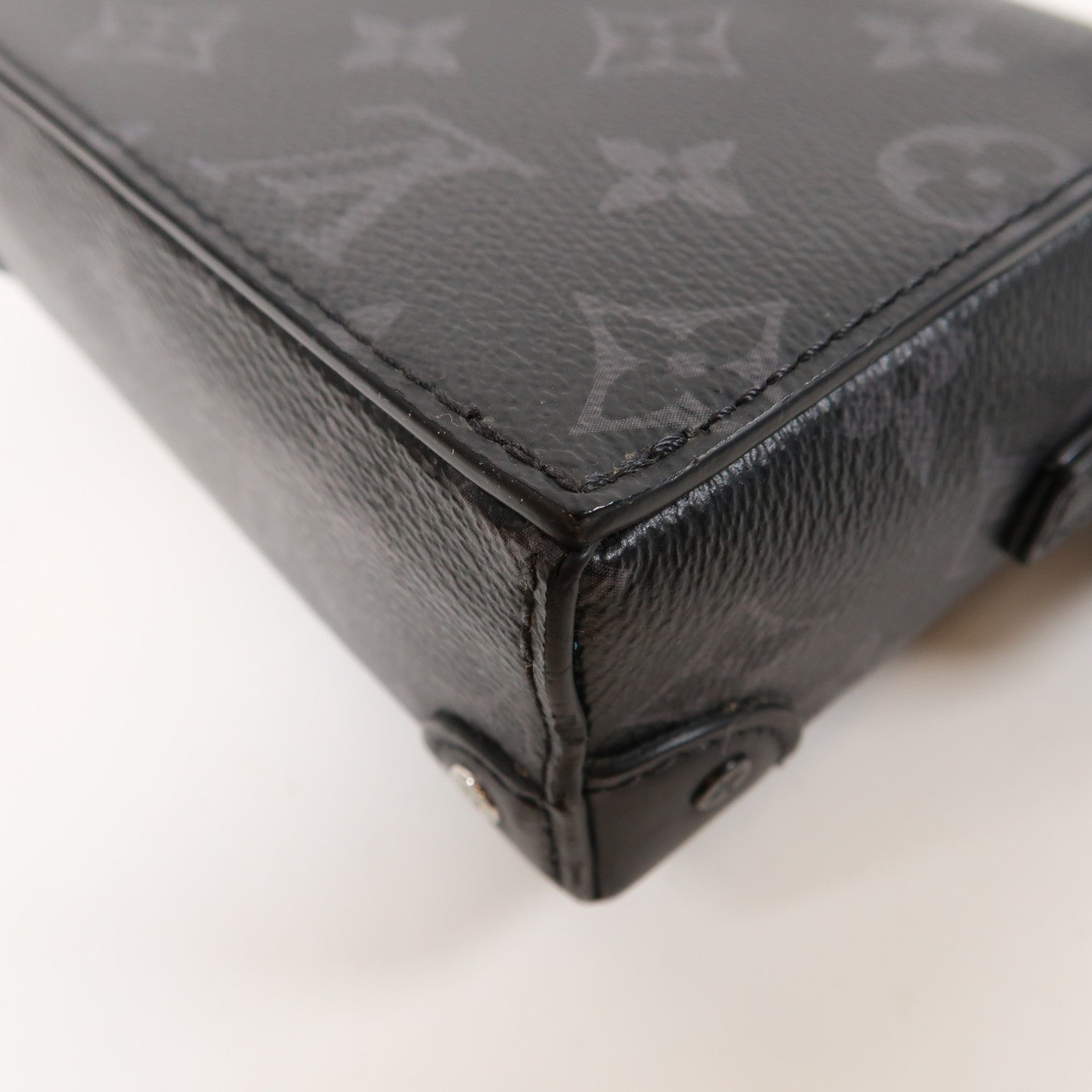 LOUIS VUITTON Monogram Eclipse Steamer肩背袋黑色/灰色