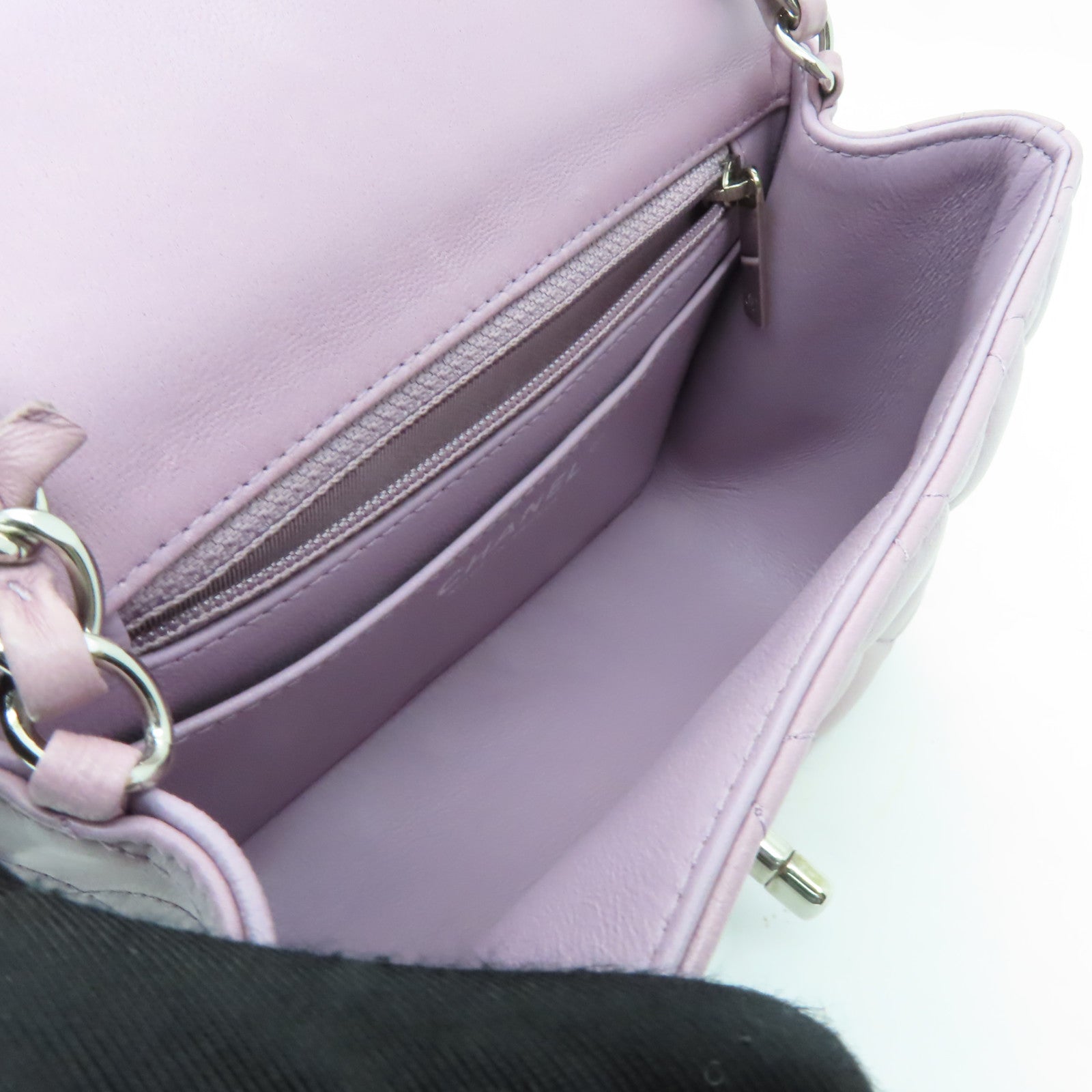 CHANEL 菱格羊皮皮革Classic 17銀扣鏈帶肩背袋紫色