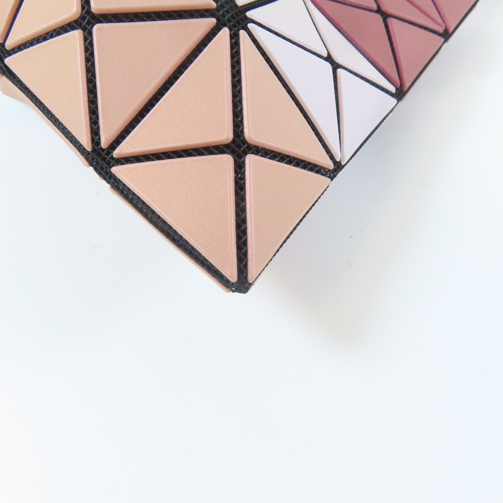 ISSEY MIYAKE PVC Issey Miyake Bao Bao黑扣肩背袋桃色/粉紅色