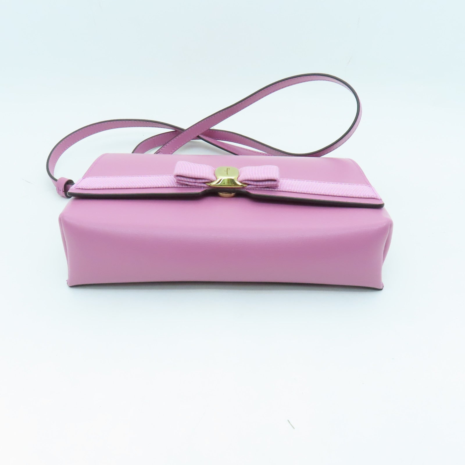 Salvatore Ferragamo cowhide leather Shoulder Bag gold buckle shoulder bag purple