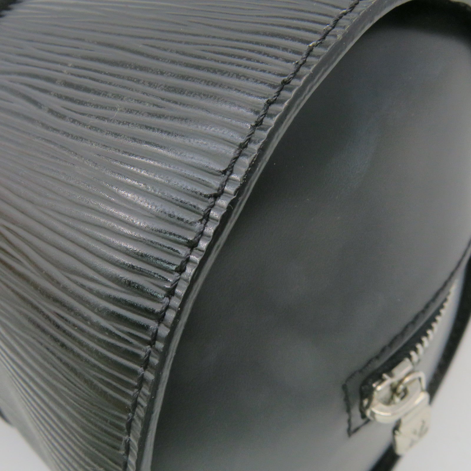 LOUIS VUITTON Epi Soufflot Hand Bag手挽袋黑色