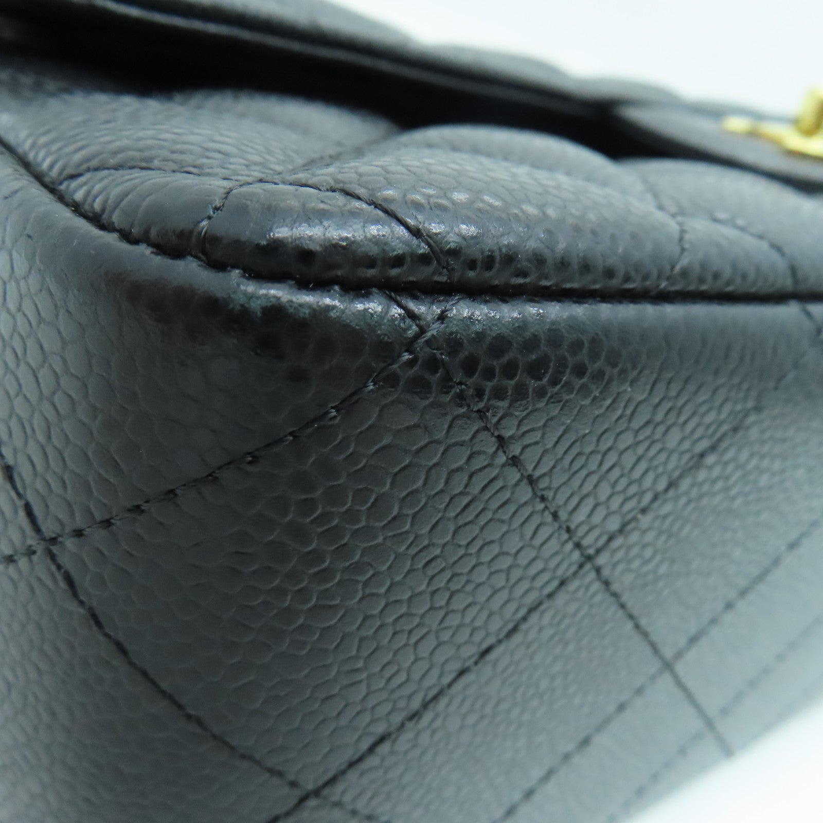 CHANEL 菱格牛皮皮革Jumbo Shoulder Bag金扣鏈帶肩背袋黑色