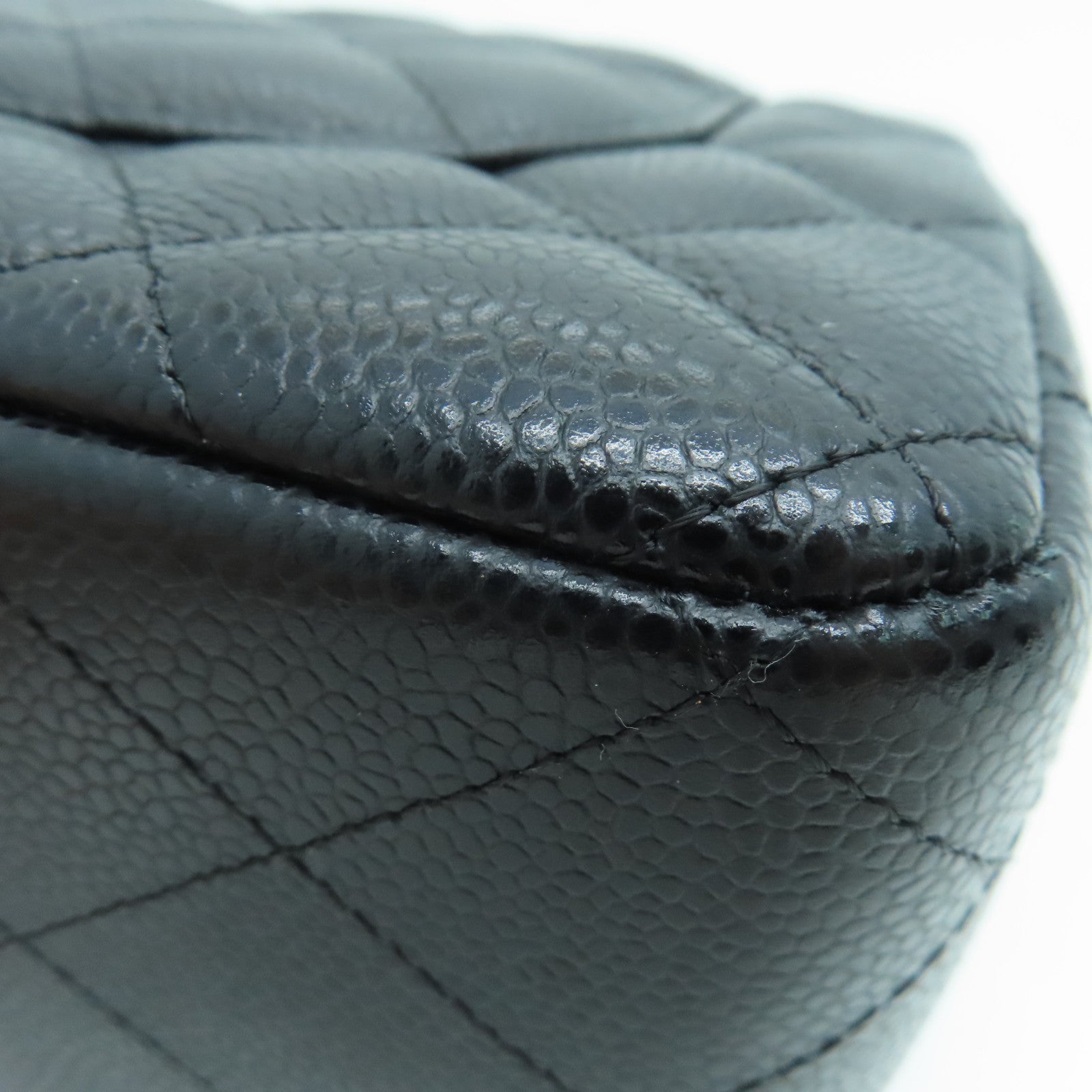 CHANEL 菱格牛皮皮革Jumbo Shoulder Bag金扣鏈帶肩背袋黑色